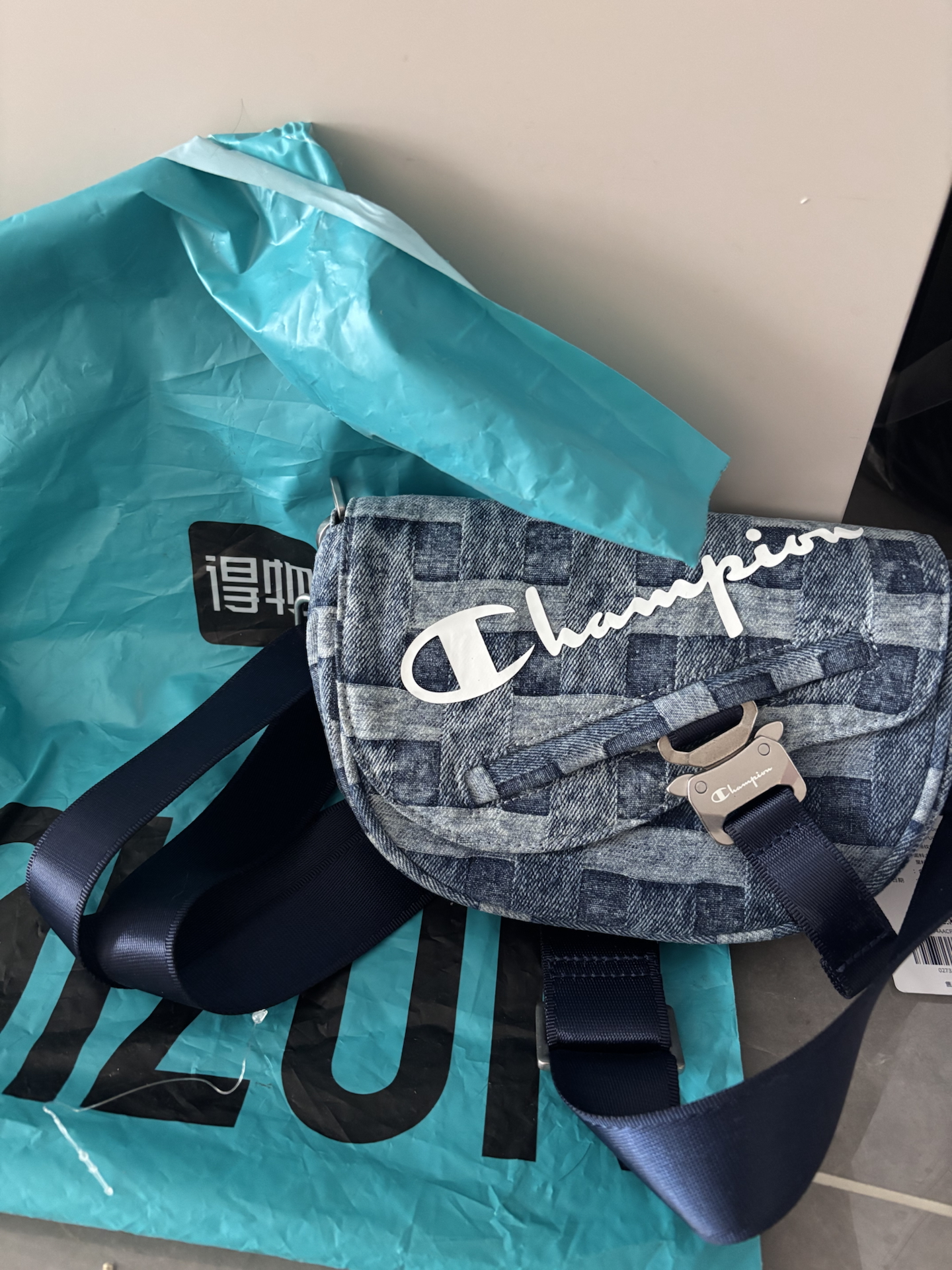 custom review-Champion Ткань Рюкзак Сумка через плечо Маленький Унисекс Многоцветный