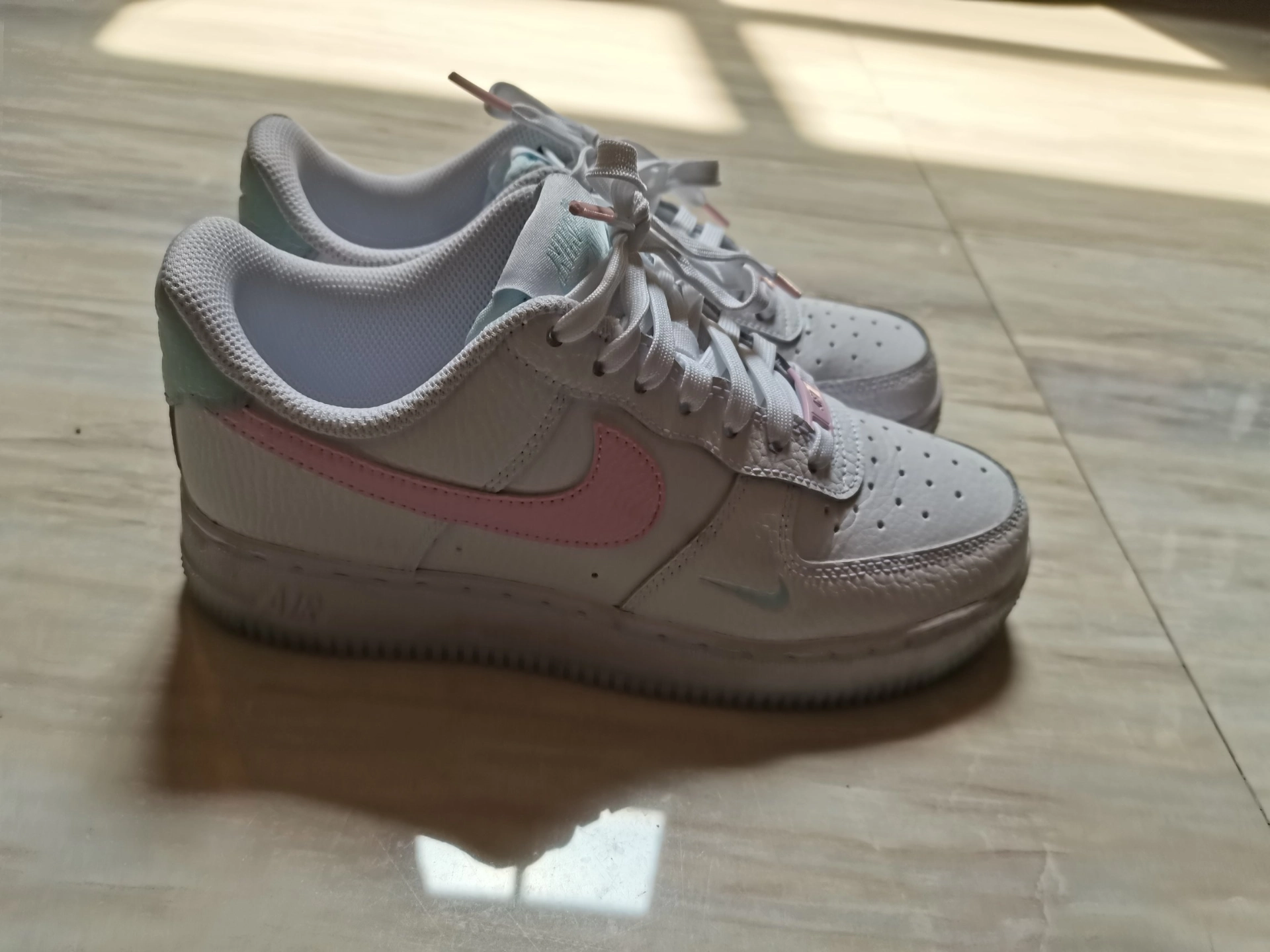 custom review-Nike Air FORCE 1 Slip-on Устойчивый к истиранию Низкий Топ Скейтбординг Кроссовки Женские Белый Розовый