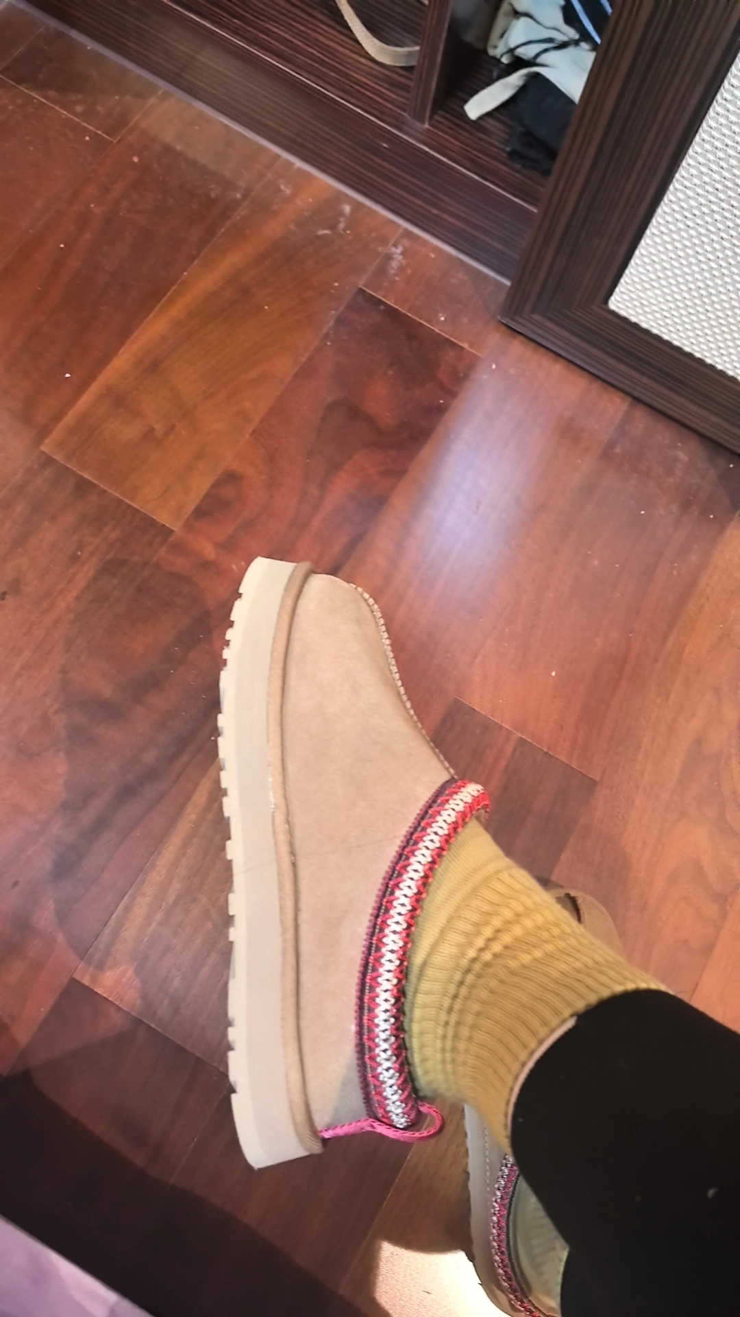 custom review-UGG Tazz Мода Тапочки Коричневый Подростки