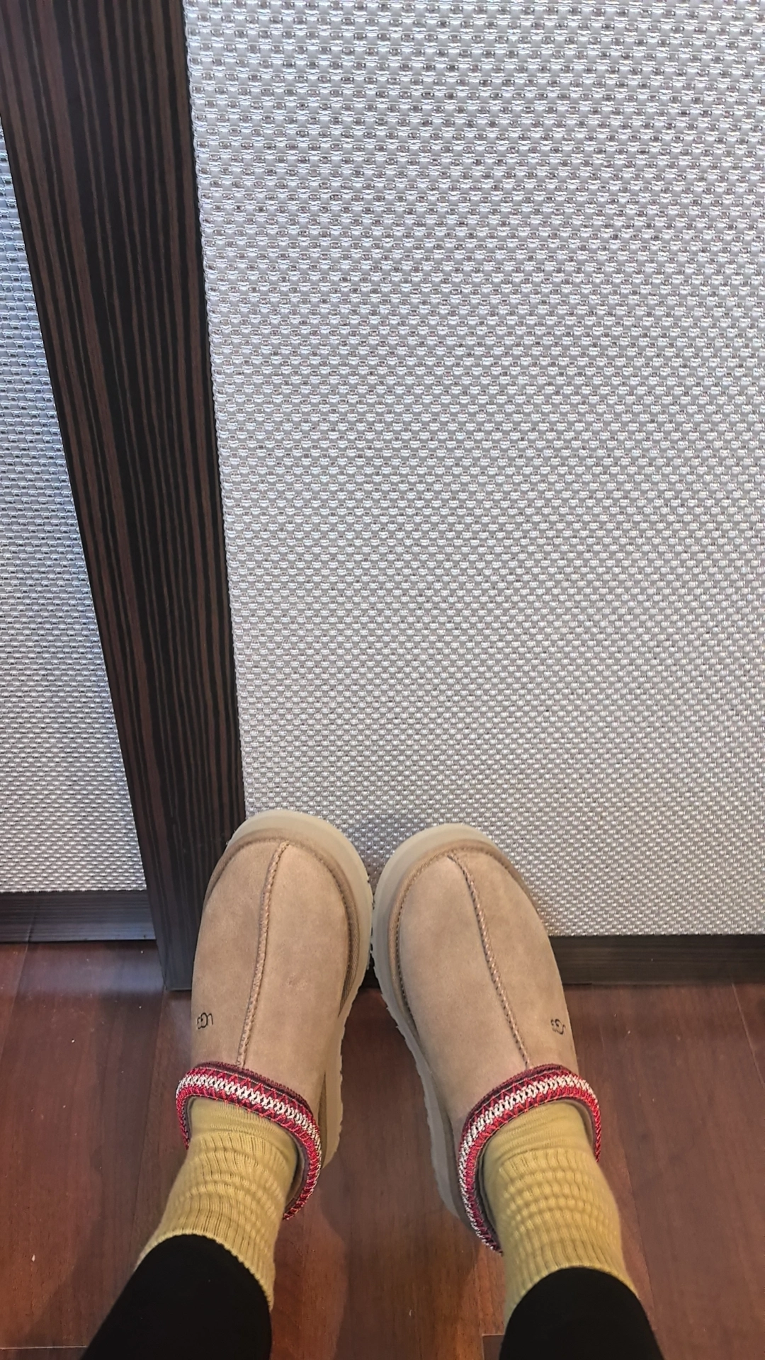 custom review-UGG Tazz Мода Тапочки Коричневый Подростки