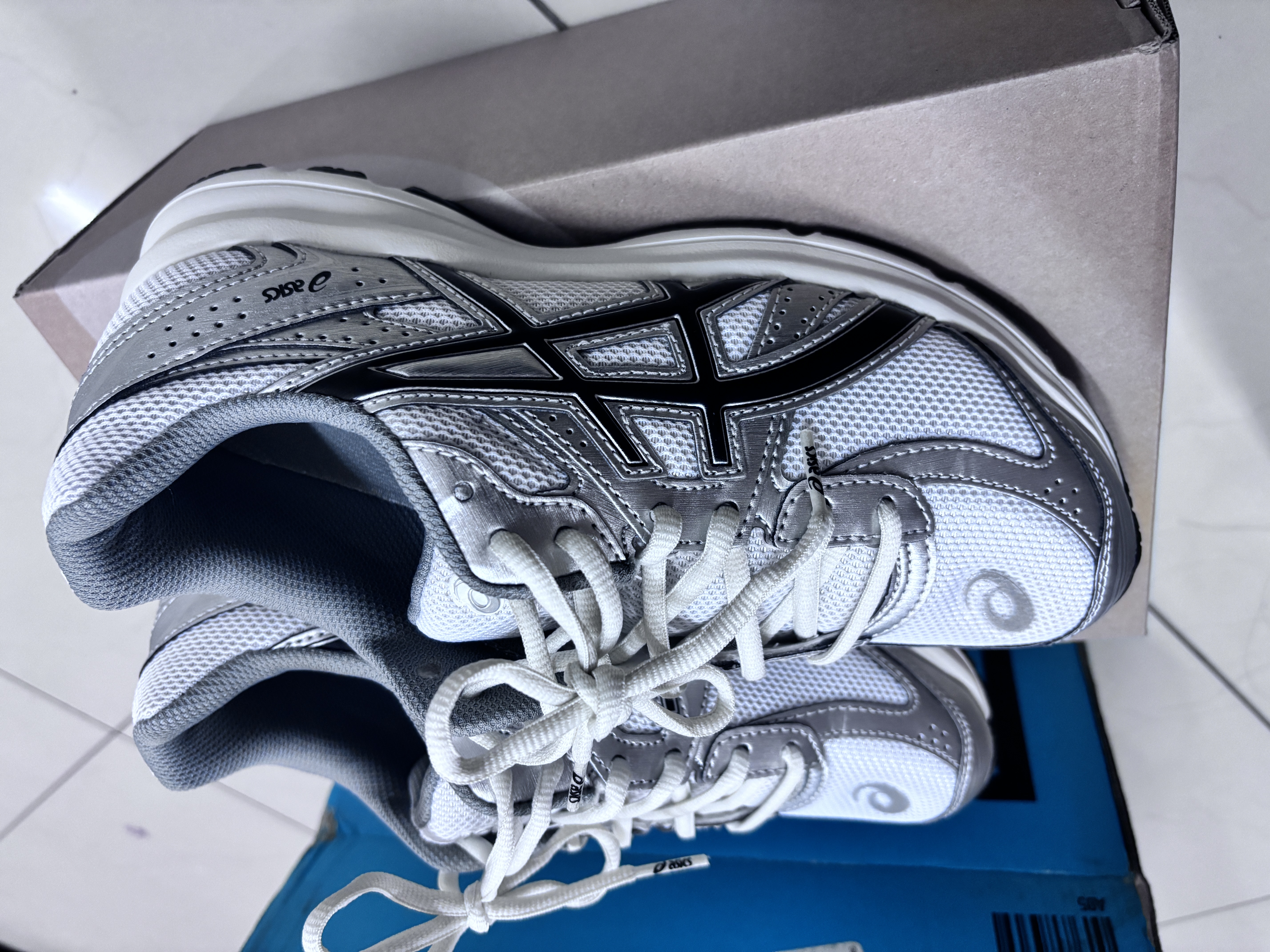 custom review-ASICS JOG 100S Амортизация Покрытие Легкий Повседневный Беговые Кроссовки Унисекс Серебристо-Белый