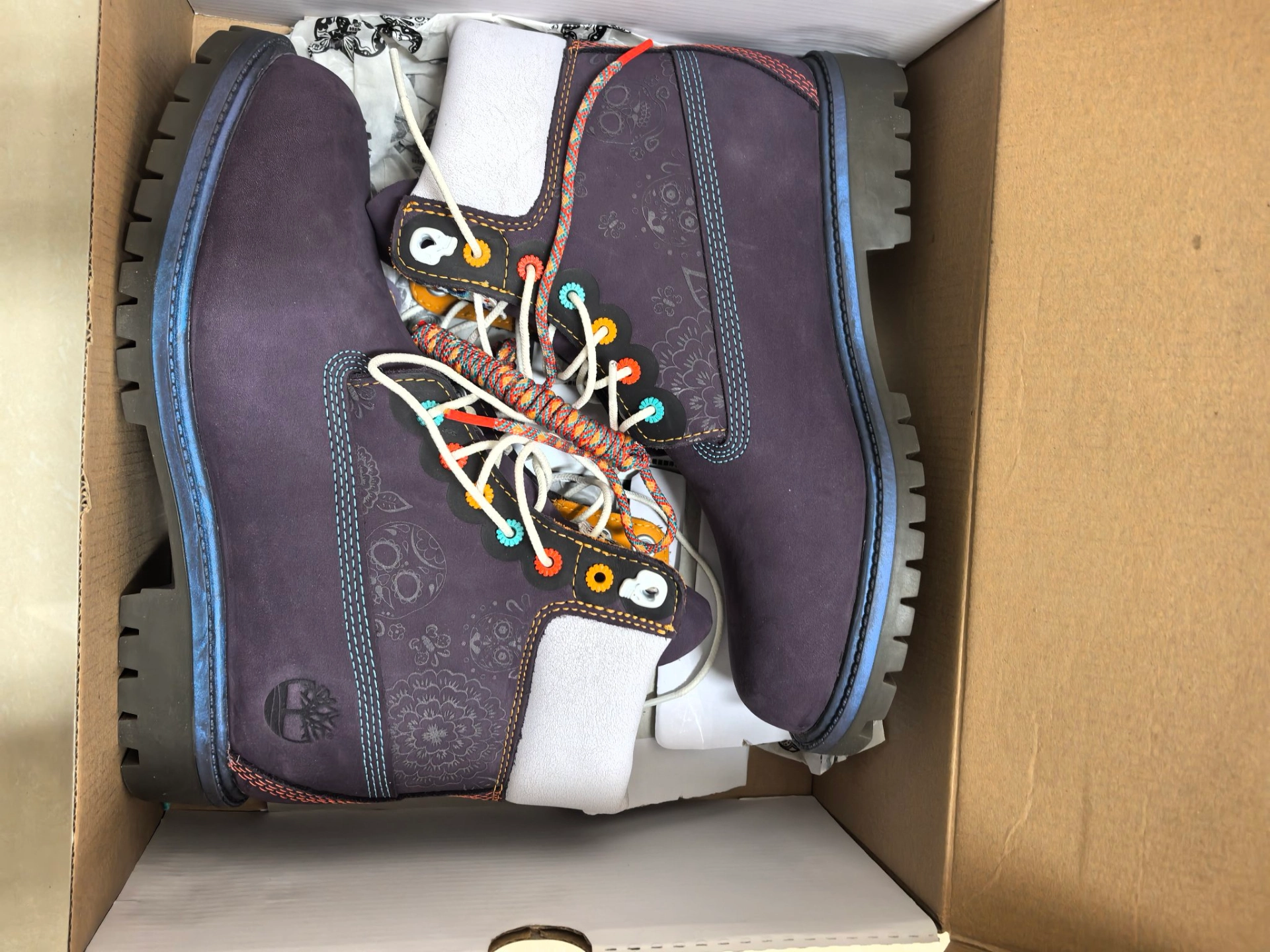 custom review-Timberland Classic 6 Inch Boot Мужской Темно-фиолетовый