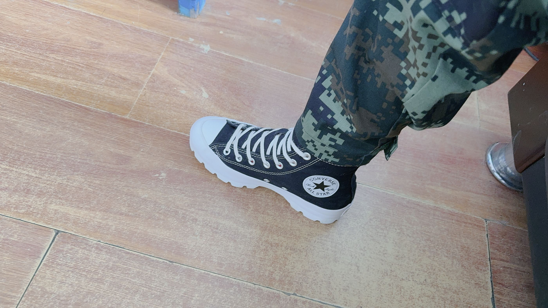 custom review-Конверс Lugged Chuck Taylor All Star Устойчивые к истиранию высокие кеды Женские Черно-белые