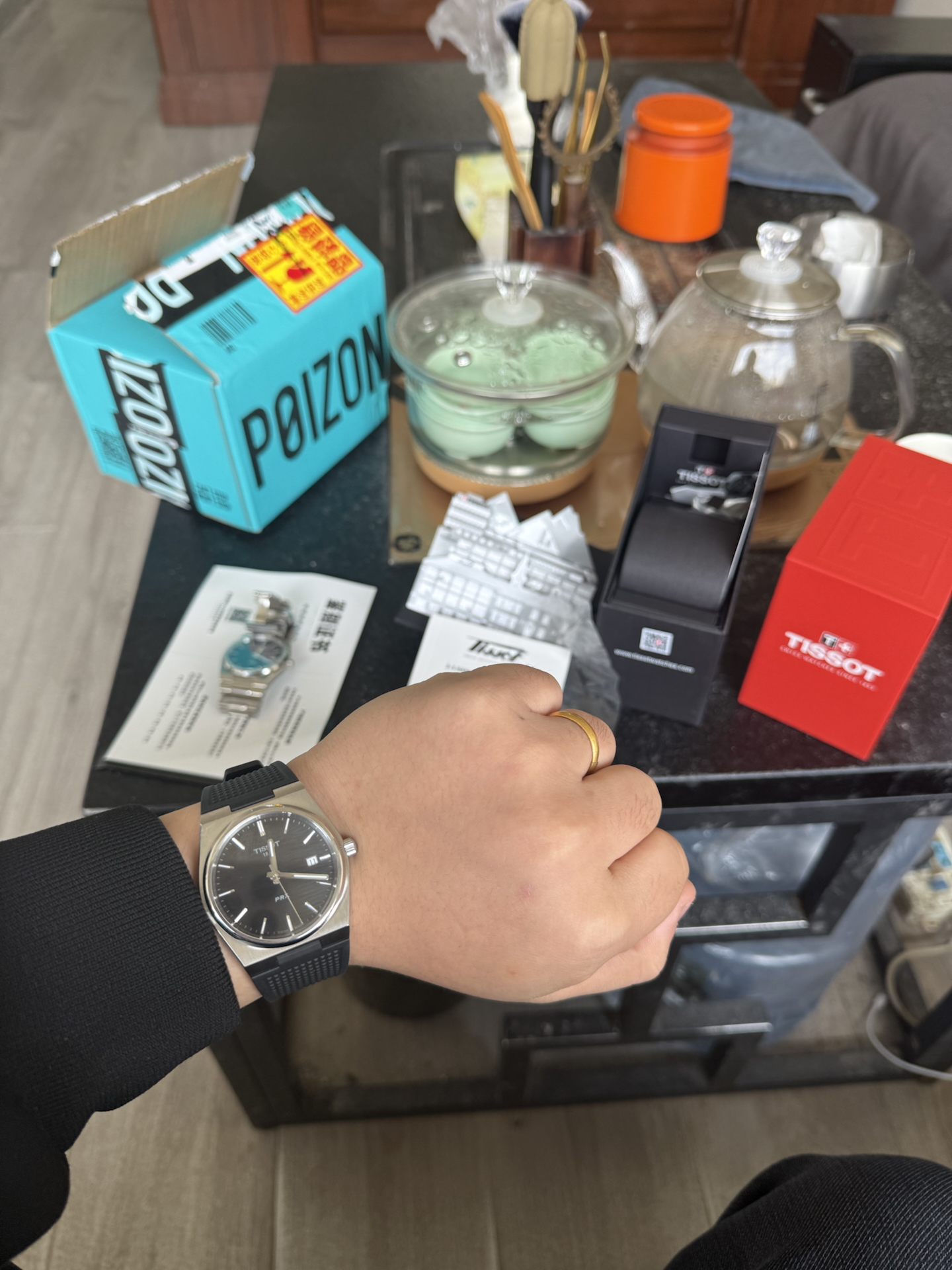 custom review-Tissot Classic Collection Кварцевый механизм 100 м Водонепроницаемые Мужские часы Часы 40 мм Черный циферблат