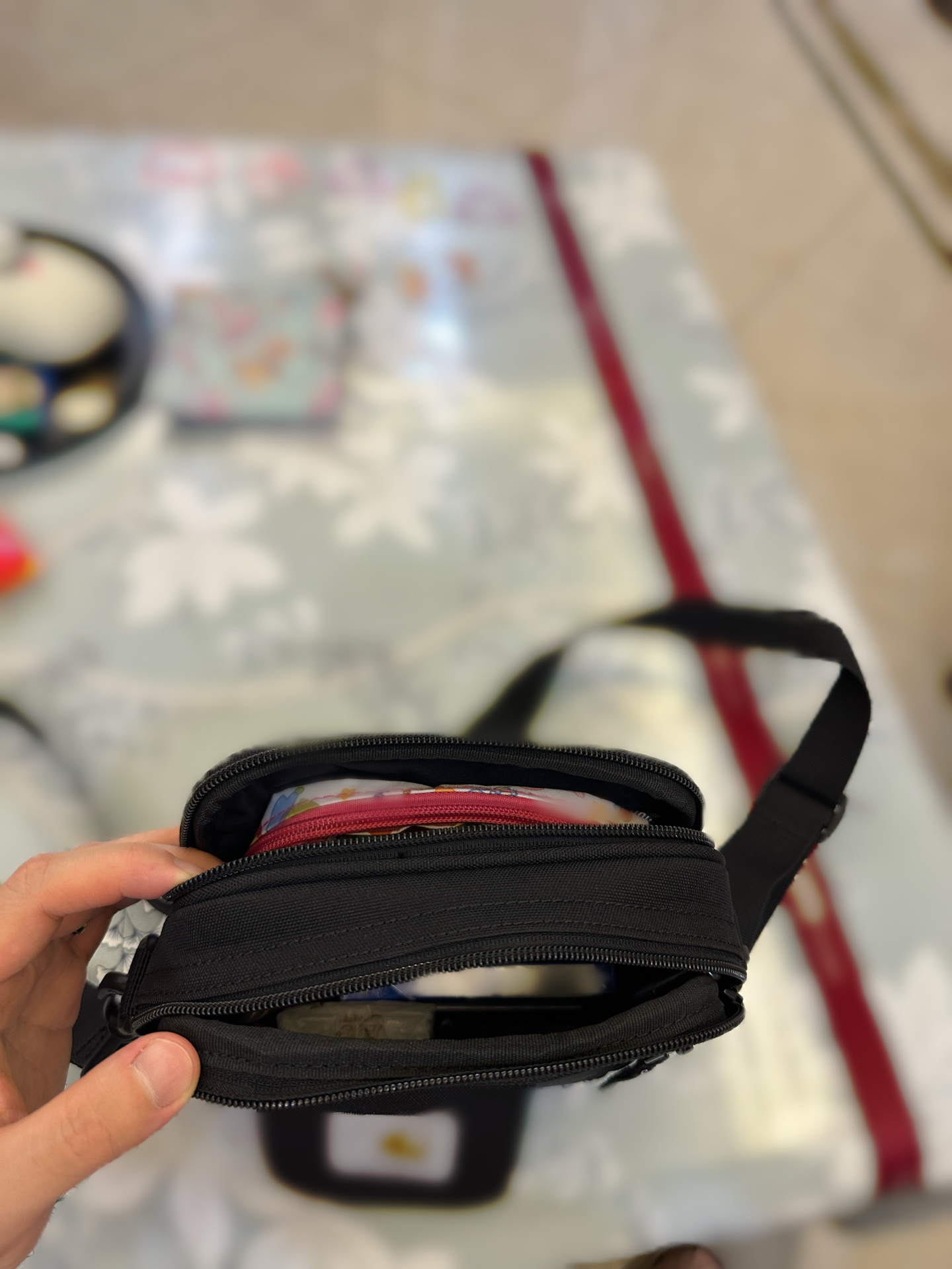 custom review-Carhartt WIP Ткань Tofu Сумка через плечо Стандартная (Standard) Унисекс Черная