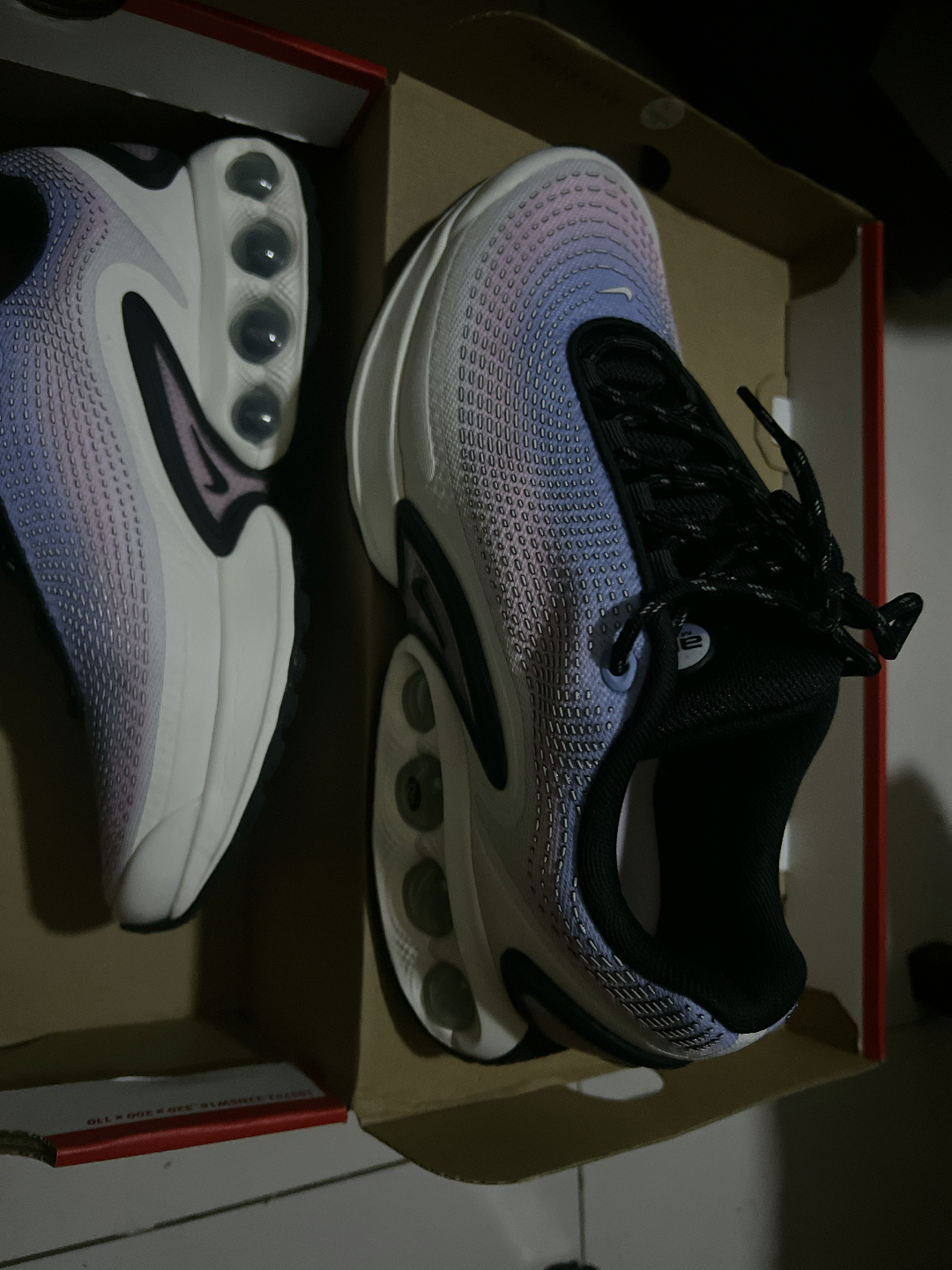 custom review-Nike Air Max Dn Устойчивые к истиранию Низкие Беговые кроссовки Женские Белые Розовые Фиолетовые