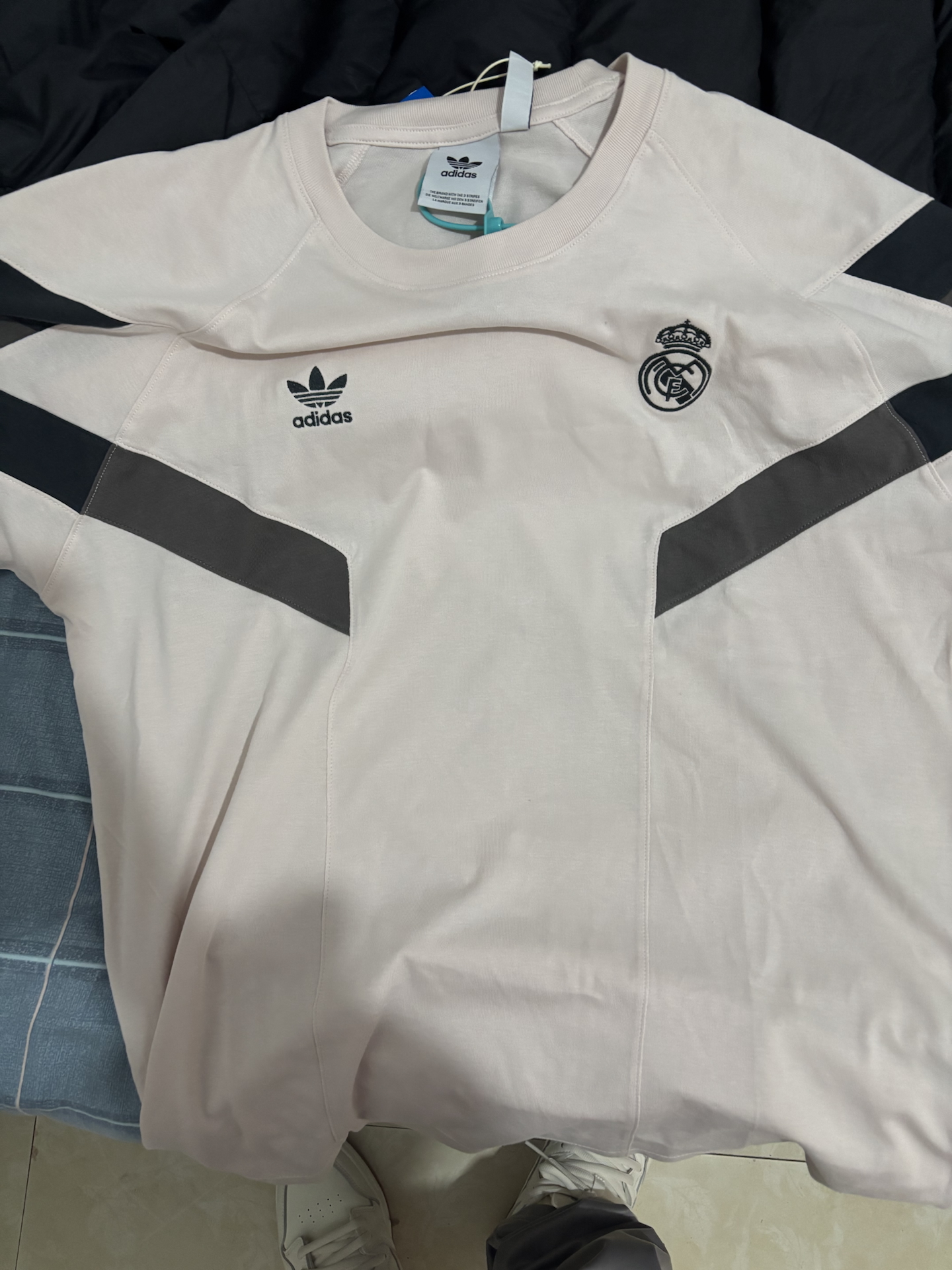 custom review-Adidas Originals Real Madrid T-Shirt T-Shirt Мужской Темный Фотиния Серый