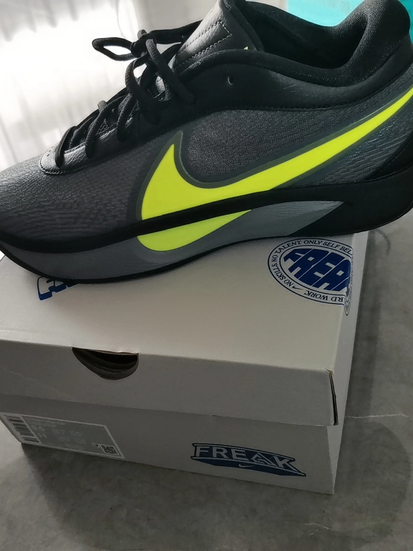 custom review-Nike Giannis Freak 6 Slip-resistant Abrasion-resistant Low-top Баскетбольные кроссовки Мужские Черный Зеленый Азиатская версия