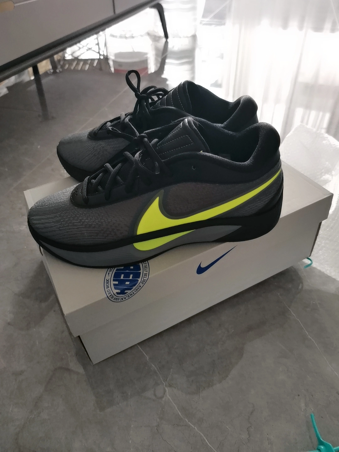 custom review-Nike Giannis Freak 6 Slip-resistant Abrasion-resistant Low-top Баскетбольные кроссовки Мужские Черный Зеленый Азиатская версия