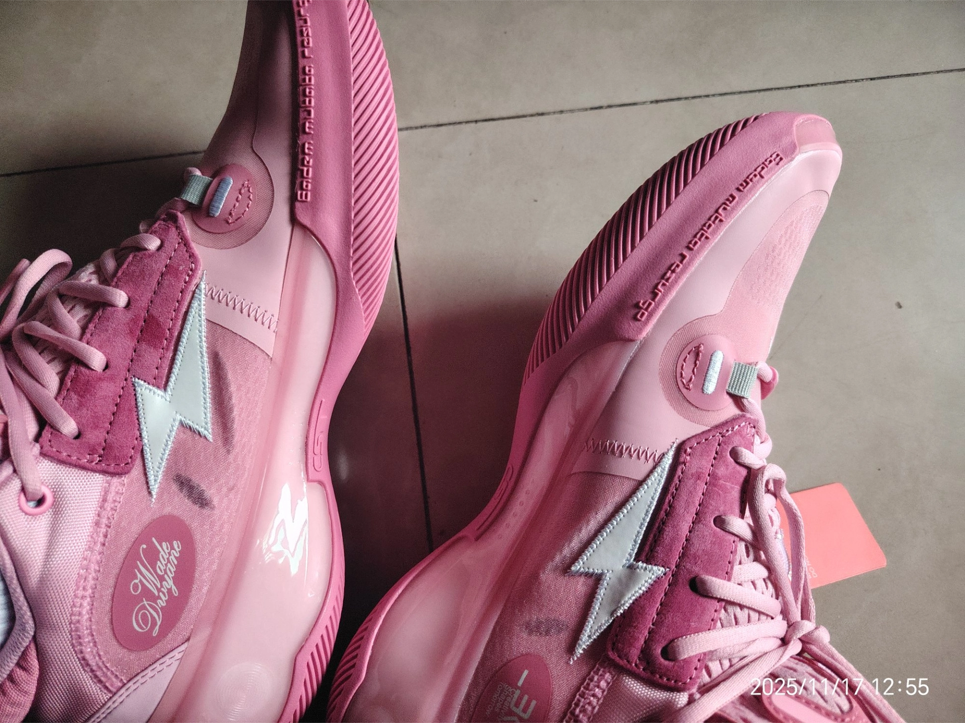 custom review-LINING WOW 10 Амортизация Износостойкие Низкие Баскетбольные Кроссовки Мужские Розовые