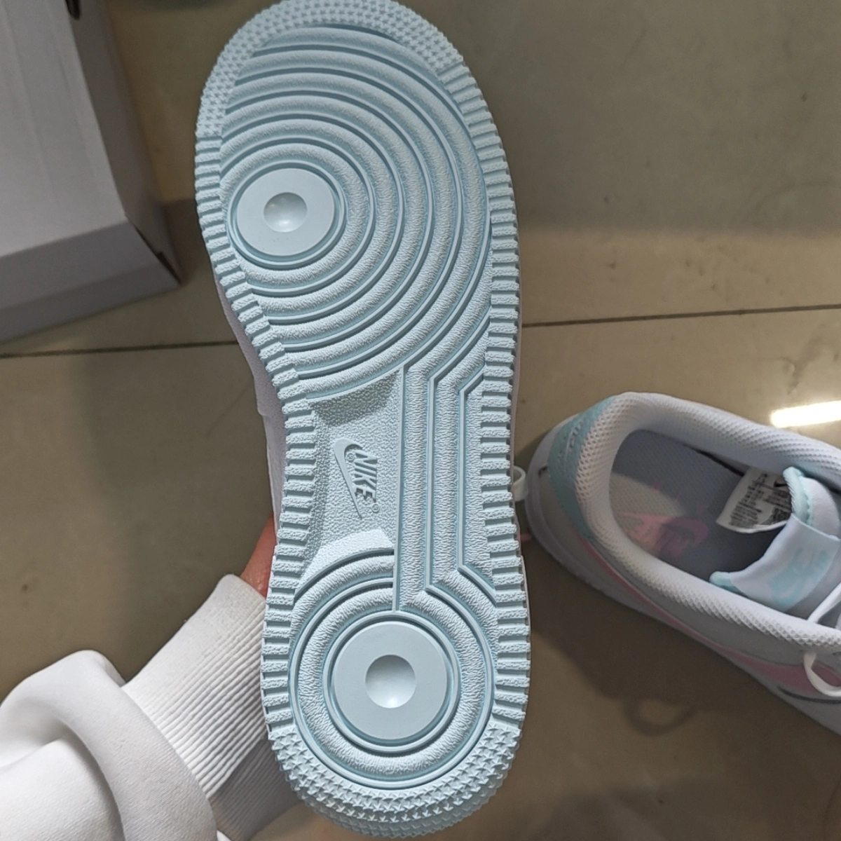 custom review-Nike Air FORCE 1 Slip-on Устойчивый к истиранию Низкий Топ Скейтбординг Кроссовки Женские Белый Розовый