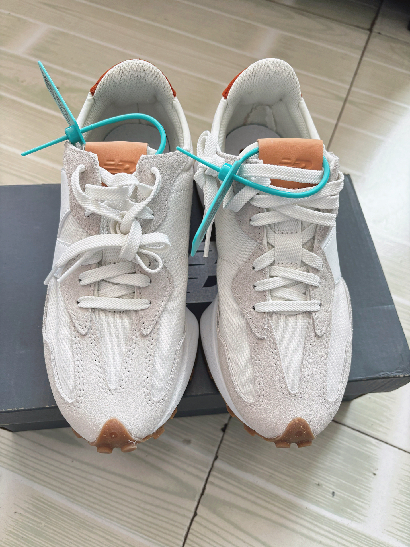 custom review-New Balance NB 327 Амортизация Устойчивость к истиранию Дышащий Верх Низкий Топ Повседневные Беговые кроссовки Женские Светло-серый