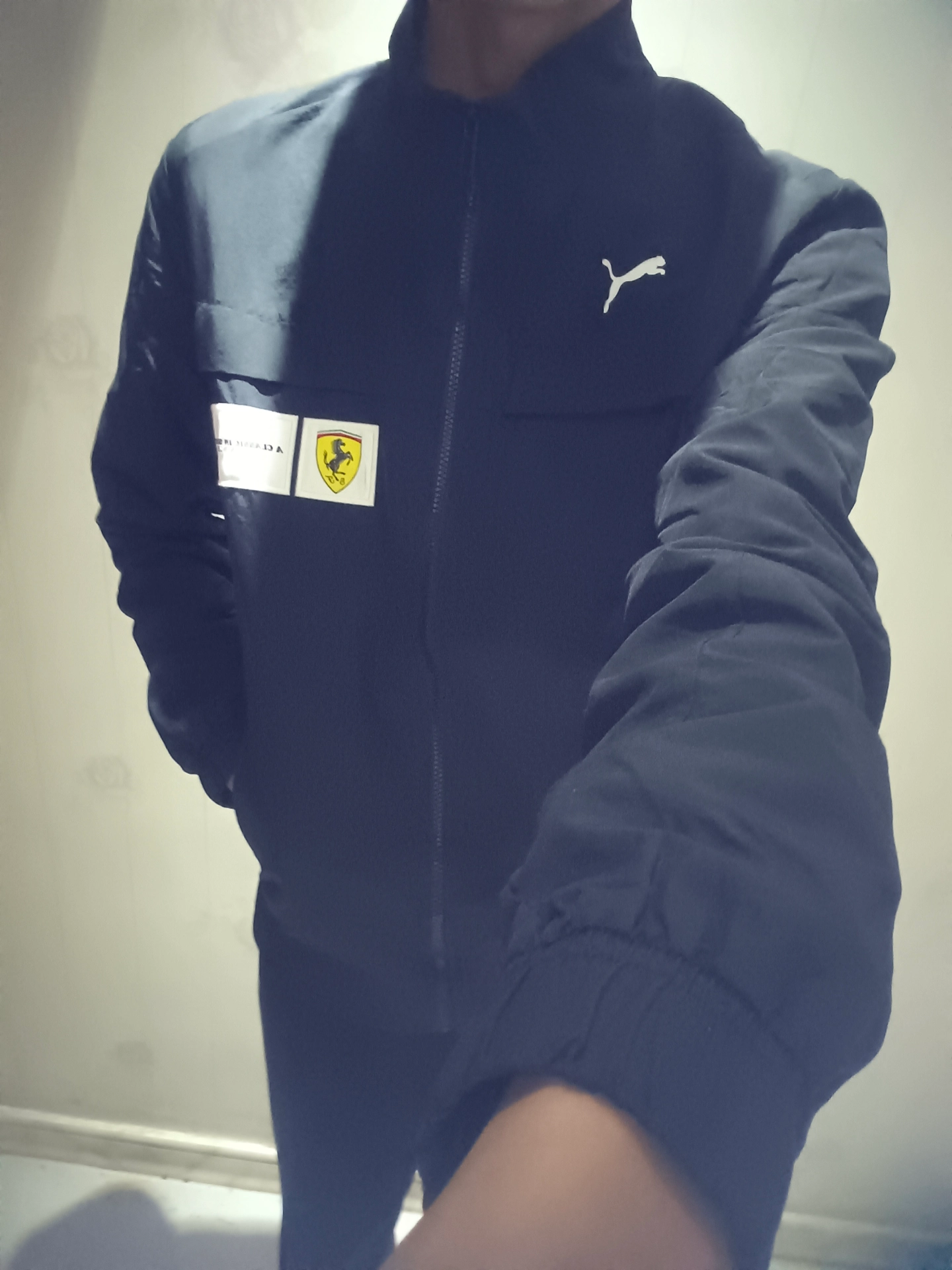 custom review-PUMA Ferrari Мужские Черные Куртки