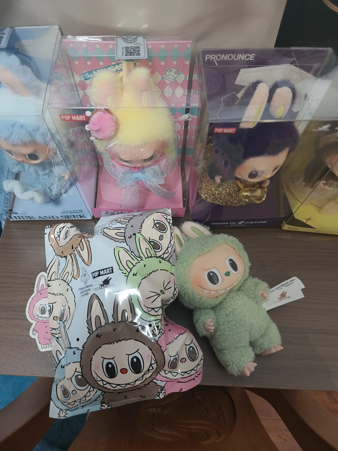 custom review-POP MART THE MONSTERS LABUBU Let's Checkmate, Виниловая Плюшевая Королева, Прозрачный Слепой Бокс На Карточке