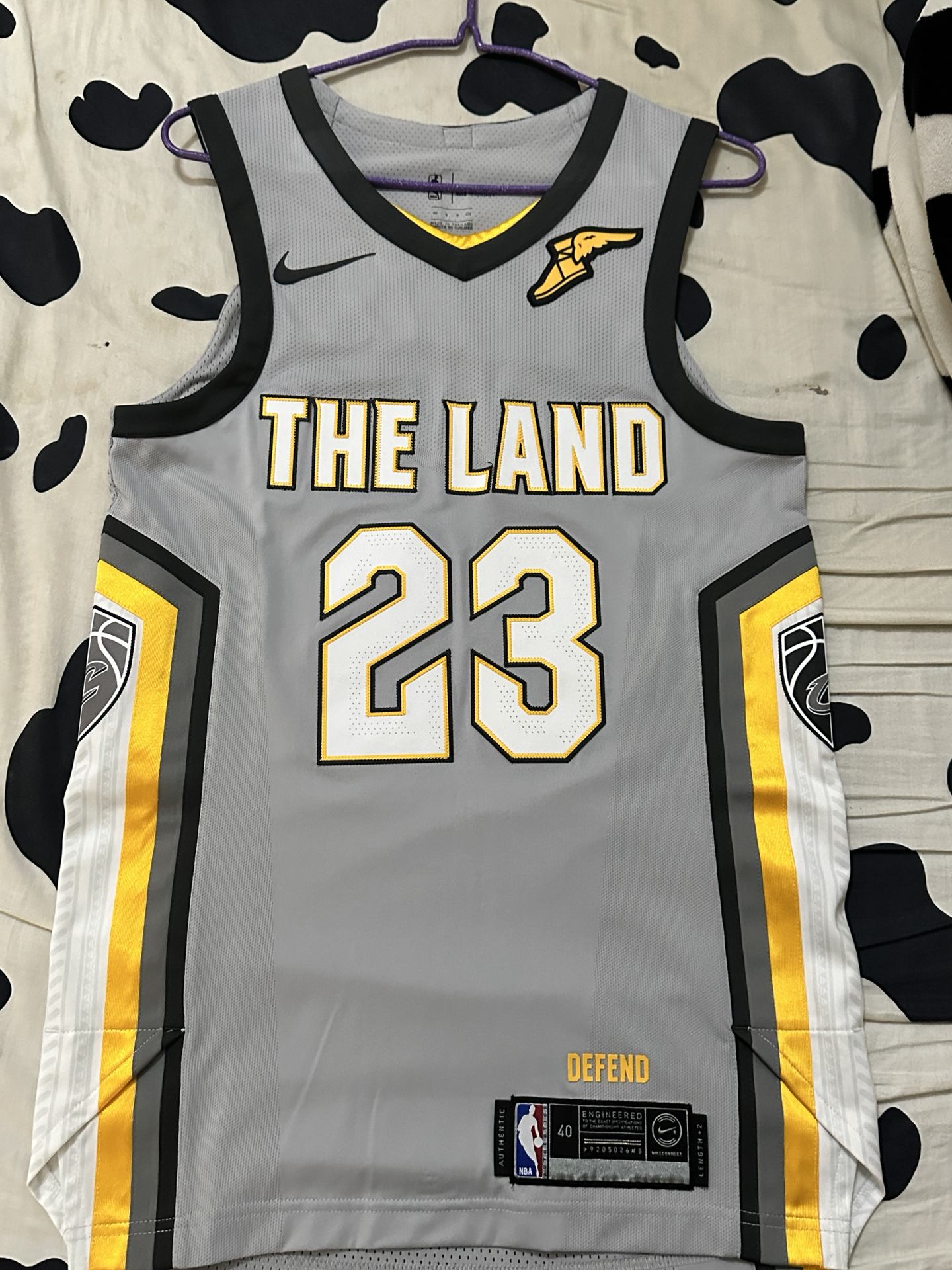 詹姆斯 骑士au球衣city au刺绣细节展示