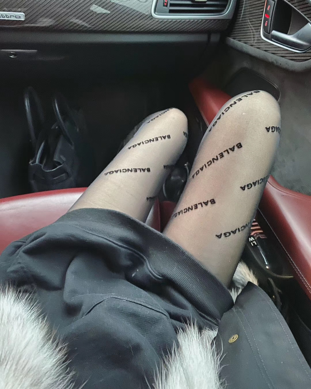 balenciaga巴黎世家 logo印花丝袜连裤袜 女款 礼盒  