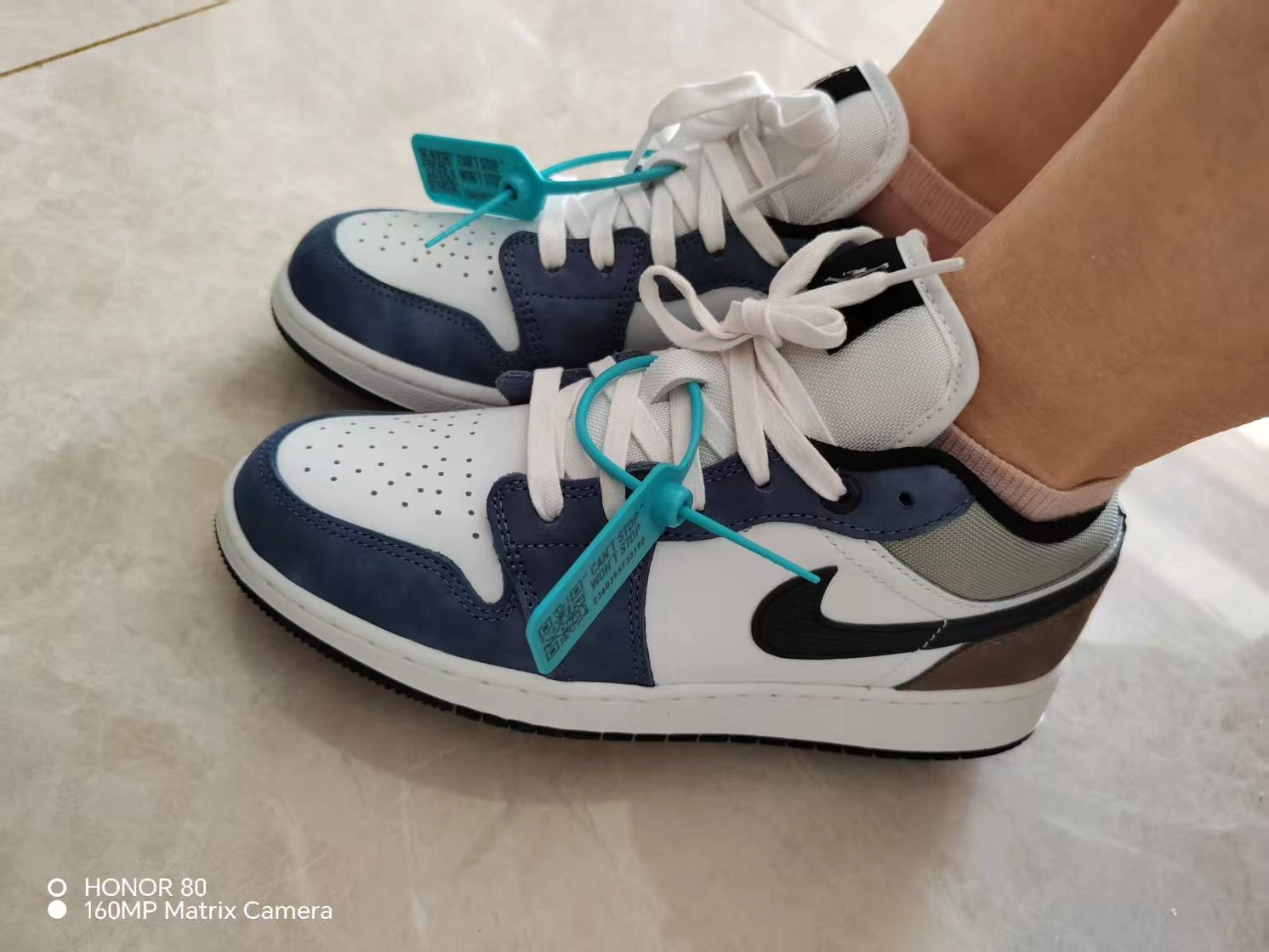 custom review-Jordan Air Jordan 1 Нижняя юбка Устойчивая к истиранию Низкий топ Детские баскетбольные кроссовки Белый Синий