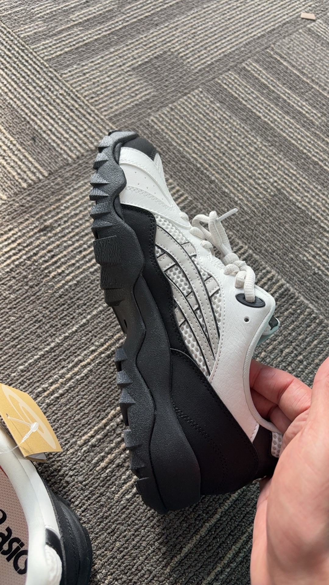 custom review-Asics Gel Truck Износостойкая и Легкая Низкий Верх Повседневная Обувь Унисекс Черная