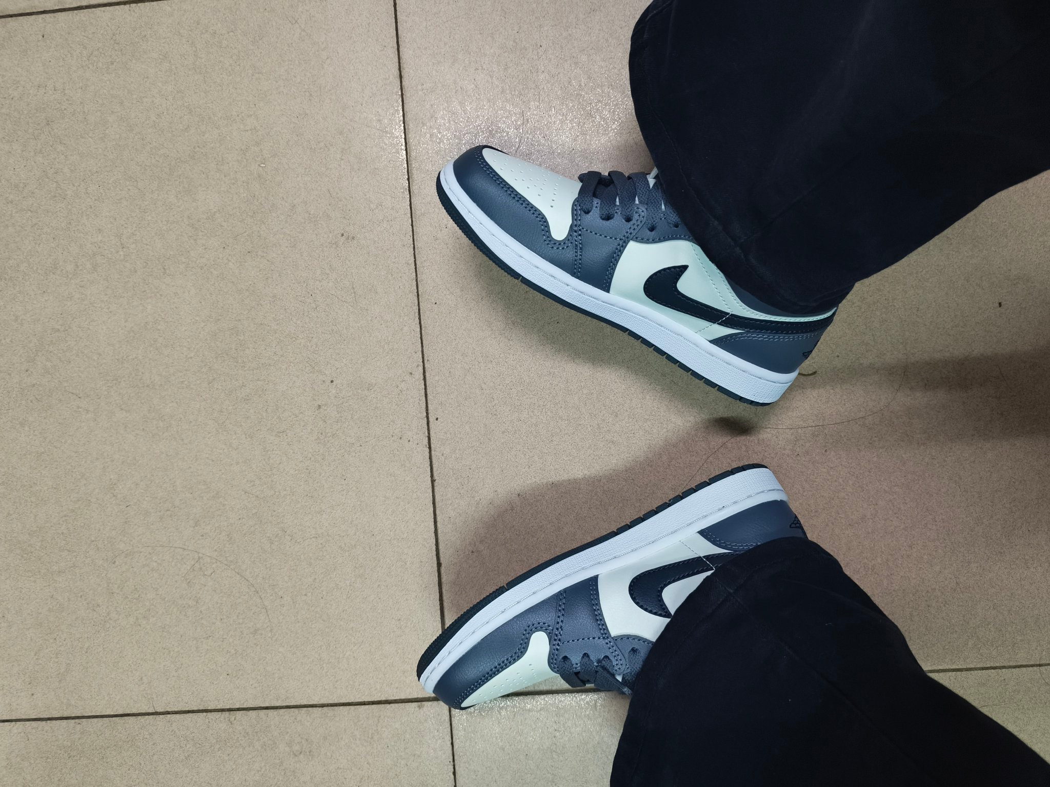 custom review-Jordan Air Jordan 1 Low Топ Винтажные Баскетбольные Кроссовки Женские Темно-Серый