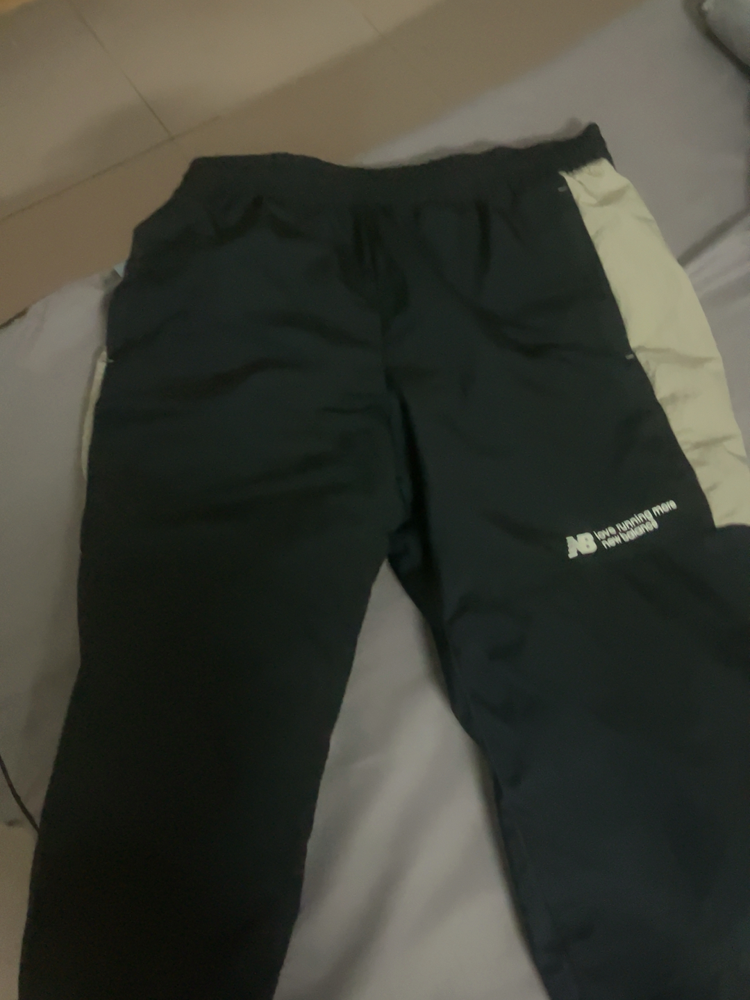 custom review-New Balance Вязаные тренировочные брюки мужские черные