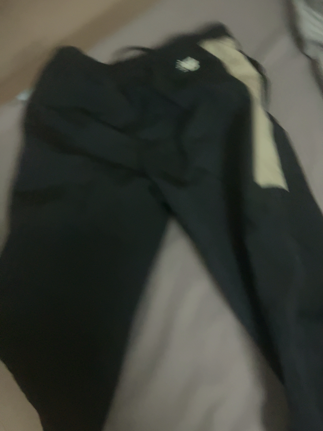 custom review-New Balance Вязаные тренировочные брюки мужские черные