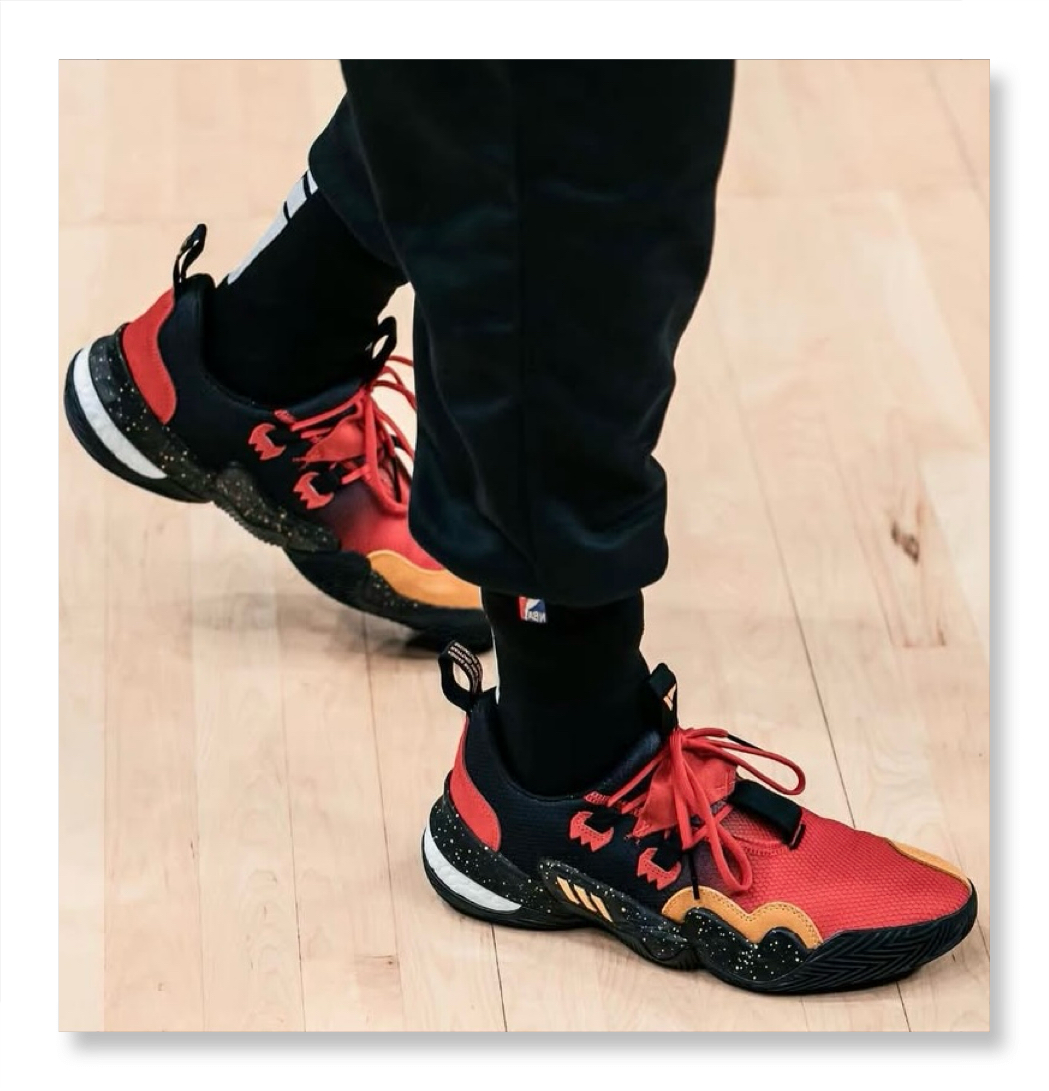 特雷杨上脚 trae young 1.0