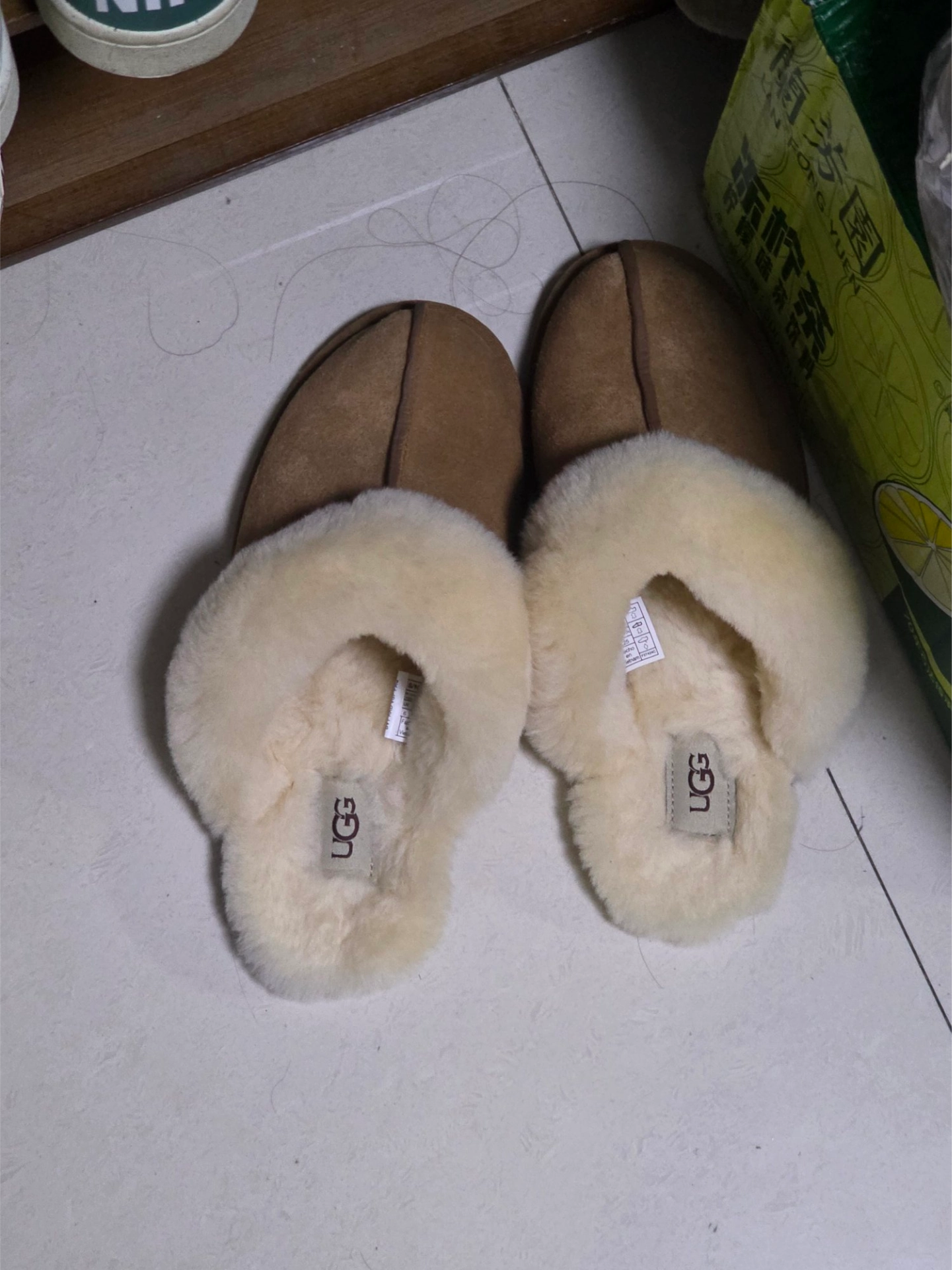 custom review-UGG Модные мюли с флисовой подкладкой без специальных функций домашние тапочки женские коричневые