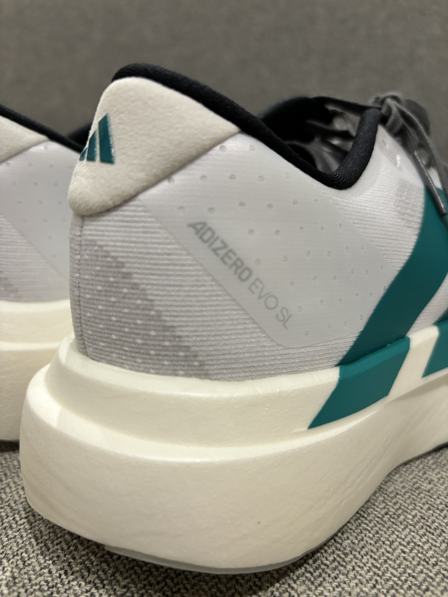 custom review-Adidas Adizero Evo SL Устойчивый к истиранию Дышащие С низким верхом Беговые кроссовки Мужские Белые Зеленые