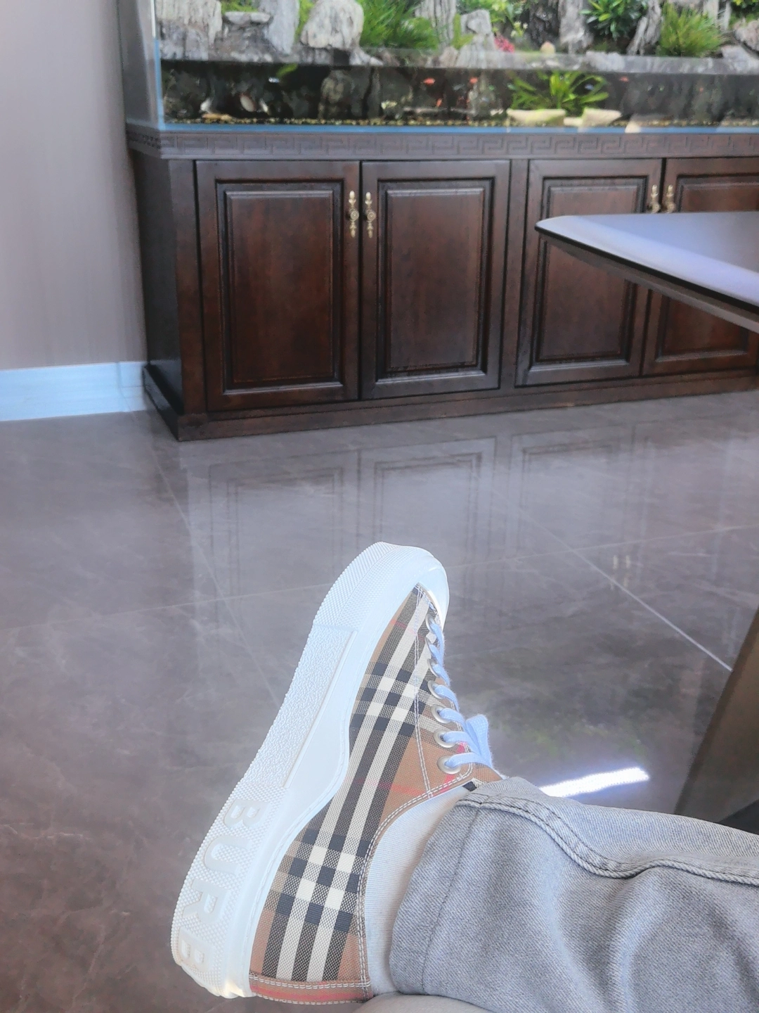 custom review-Burberry Низкие кеды Мужские Коричневые