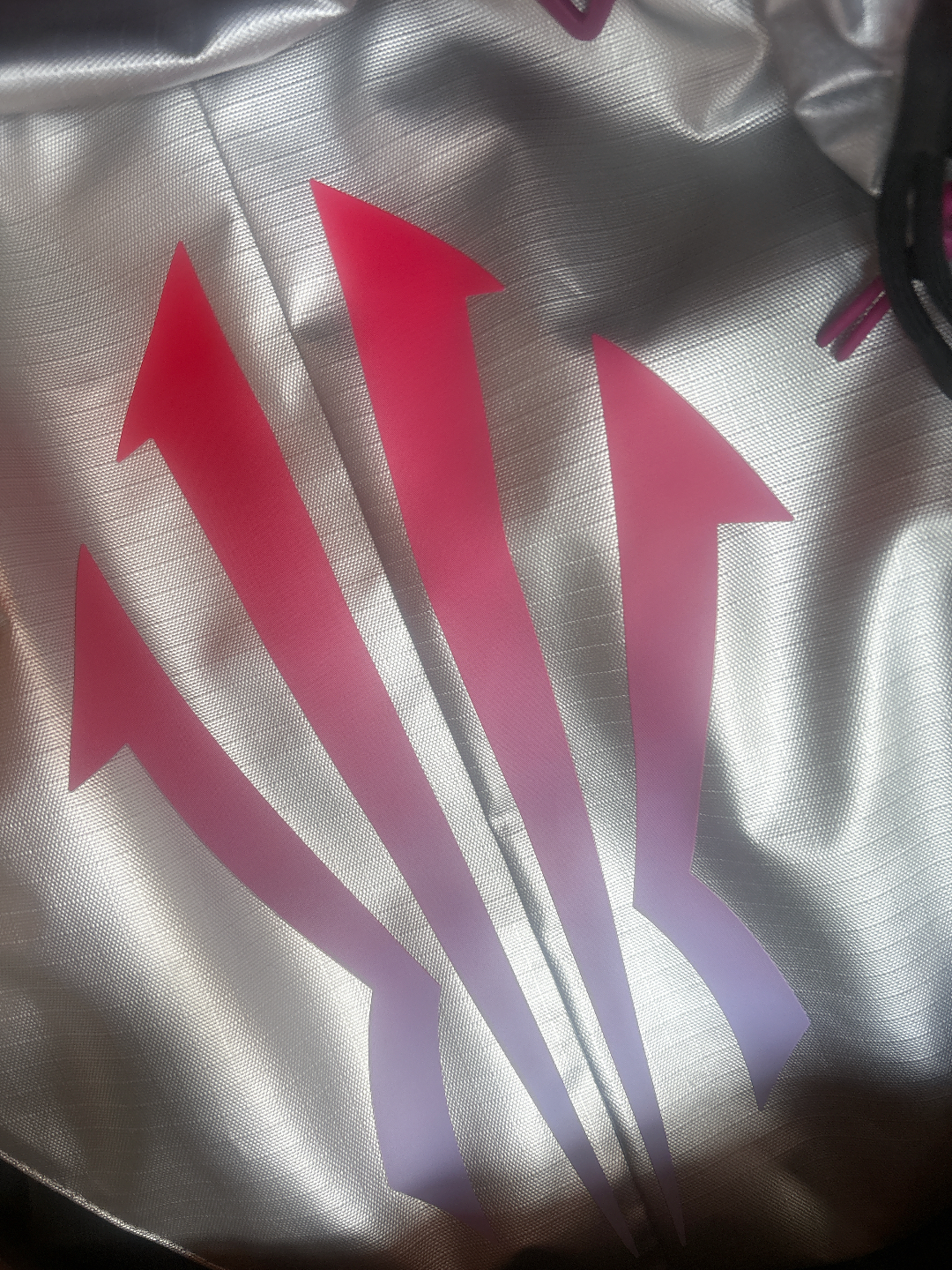 custom review-Anta Irving Collection ПУ (полиуретан) Радужный Рюкзак Стандартный (Standard) Унисекс Черный Серебристый