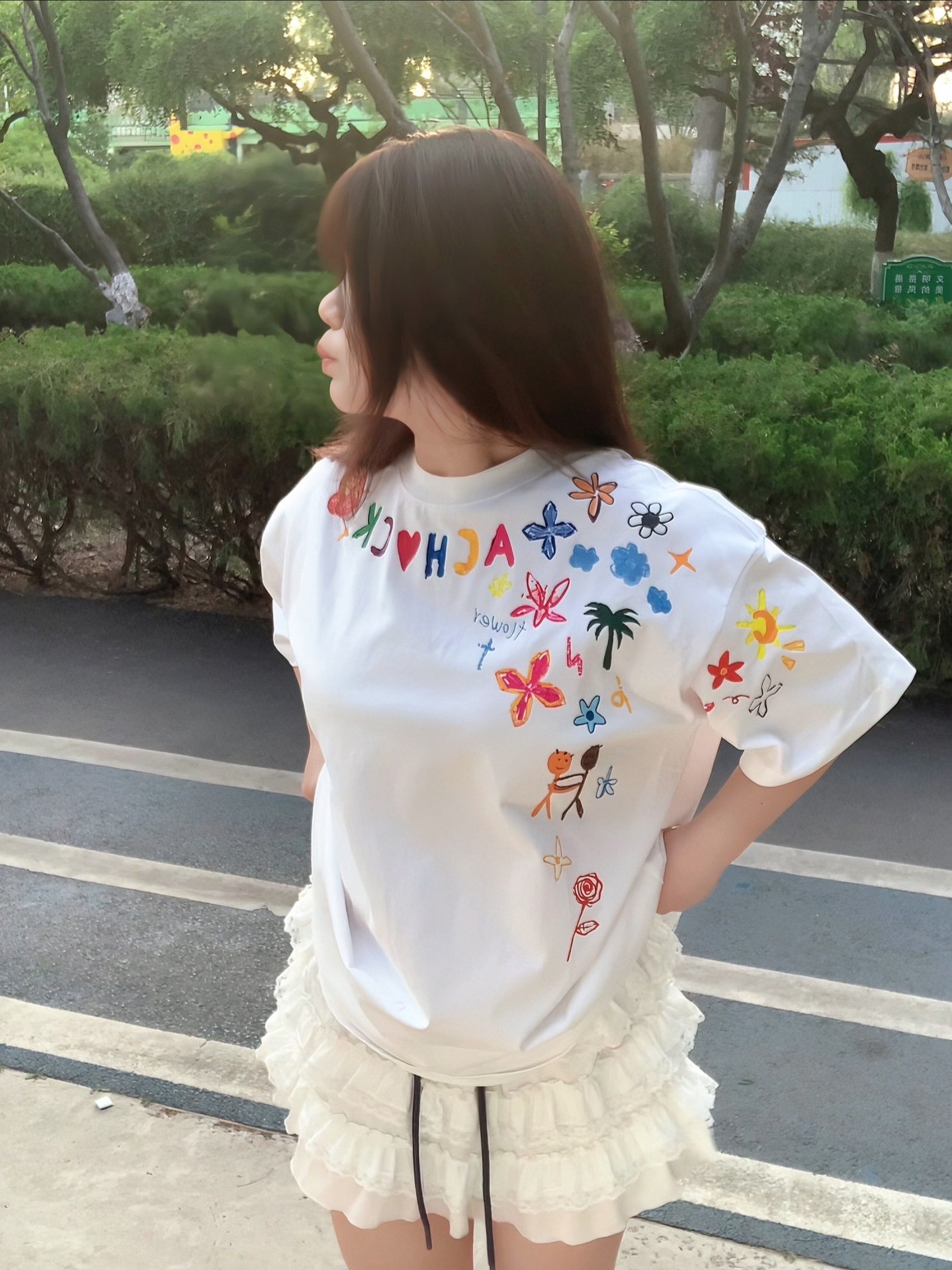 谁在我的衣服上画画!