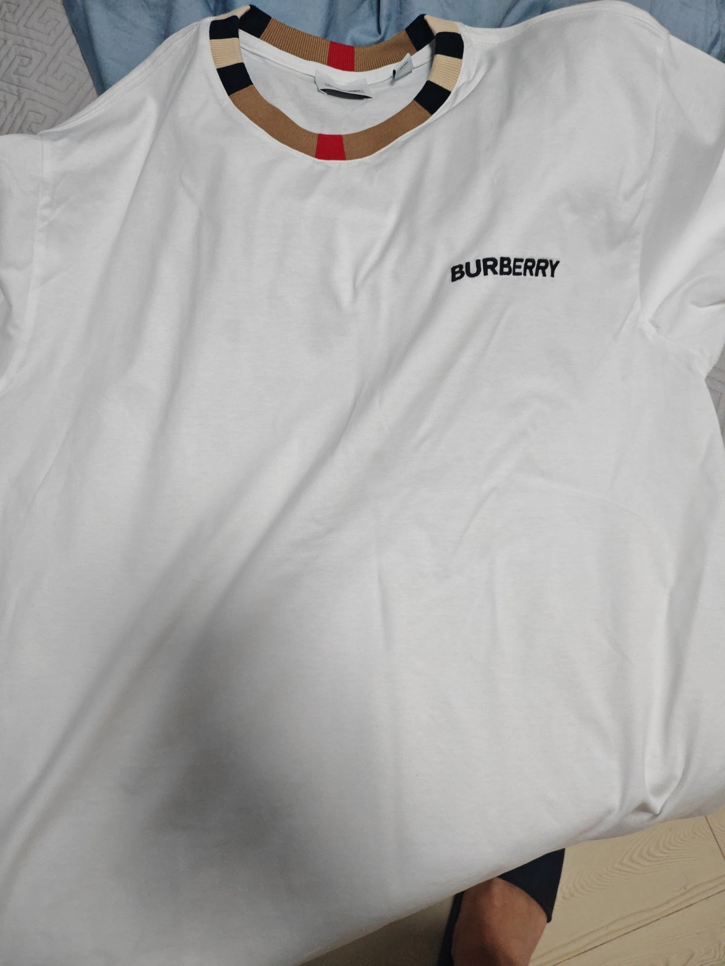 custom review-Burberry Мужские T-рубашки