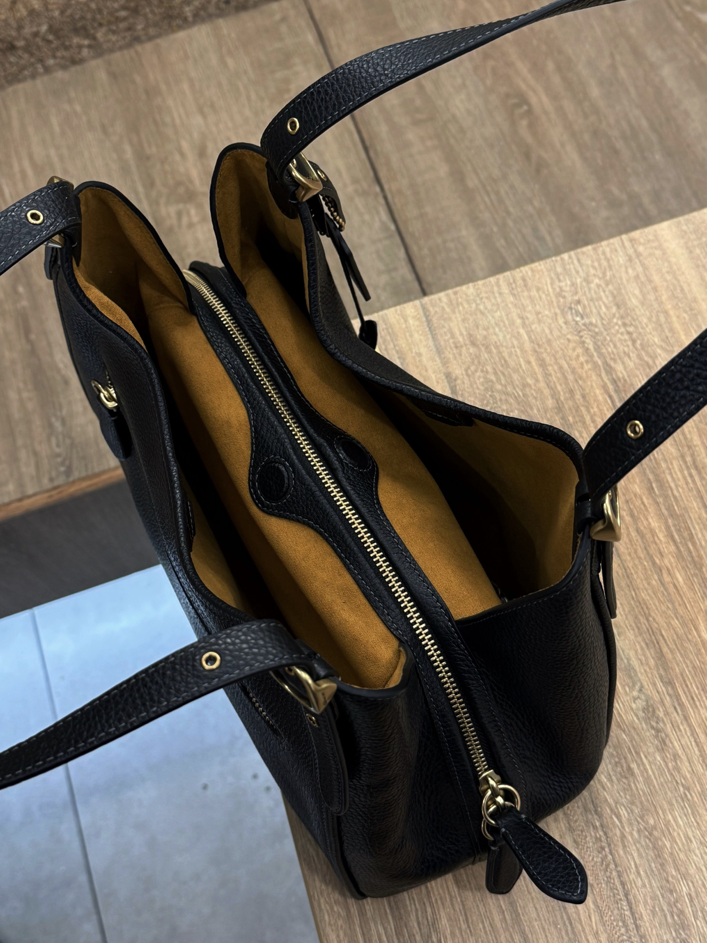 custom review-COACH Кожа Сумка через плечо Средняя Женская Черная