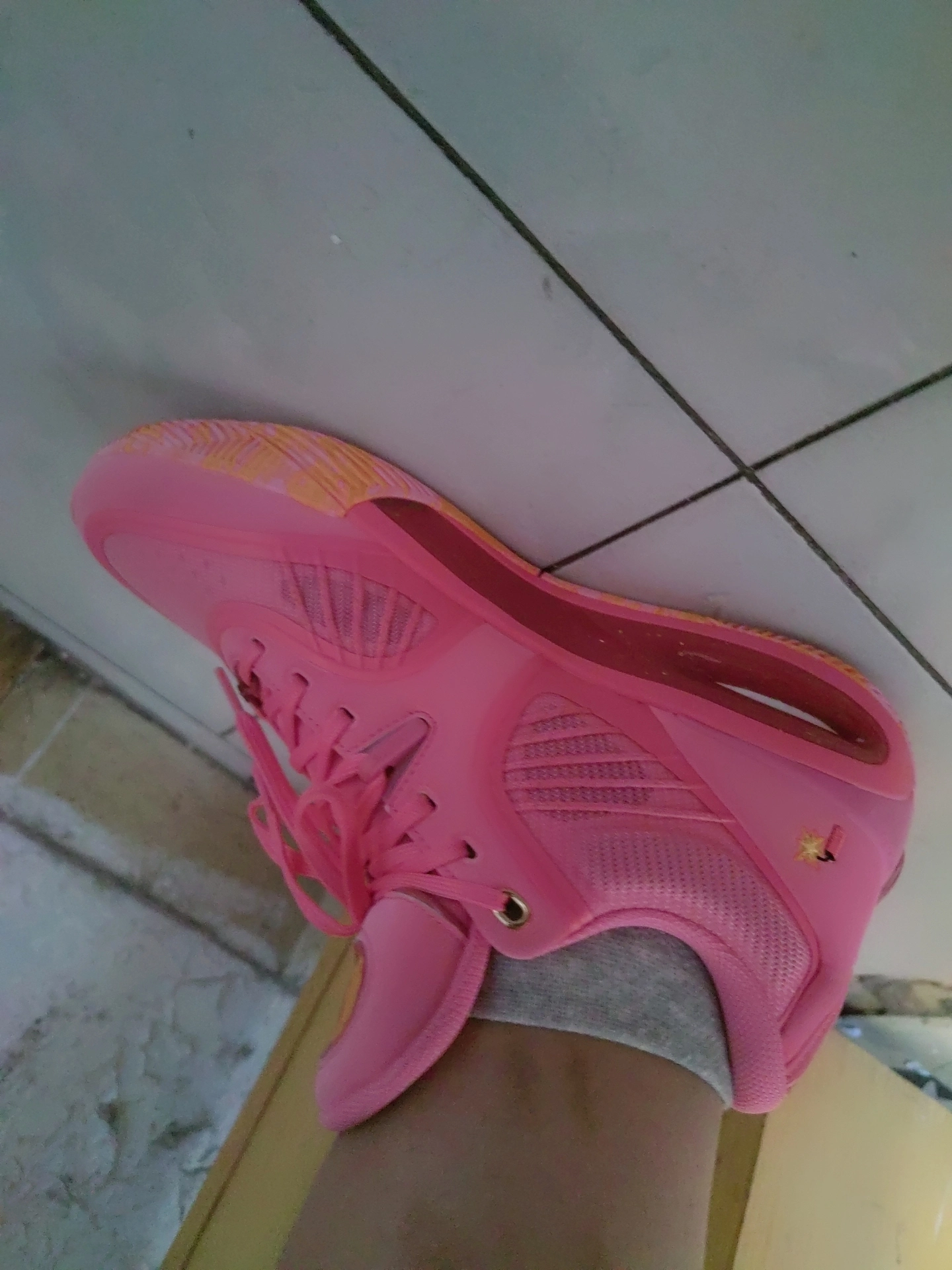 custom review-ANTA KT10 Устойчивый к истиранию Поддержка MID Баскетбольные кроссовки Мужской Radiant Розовый