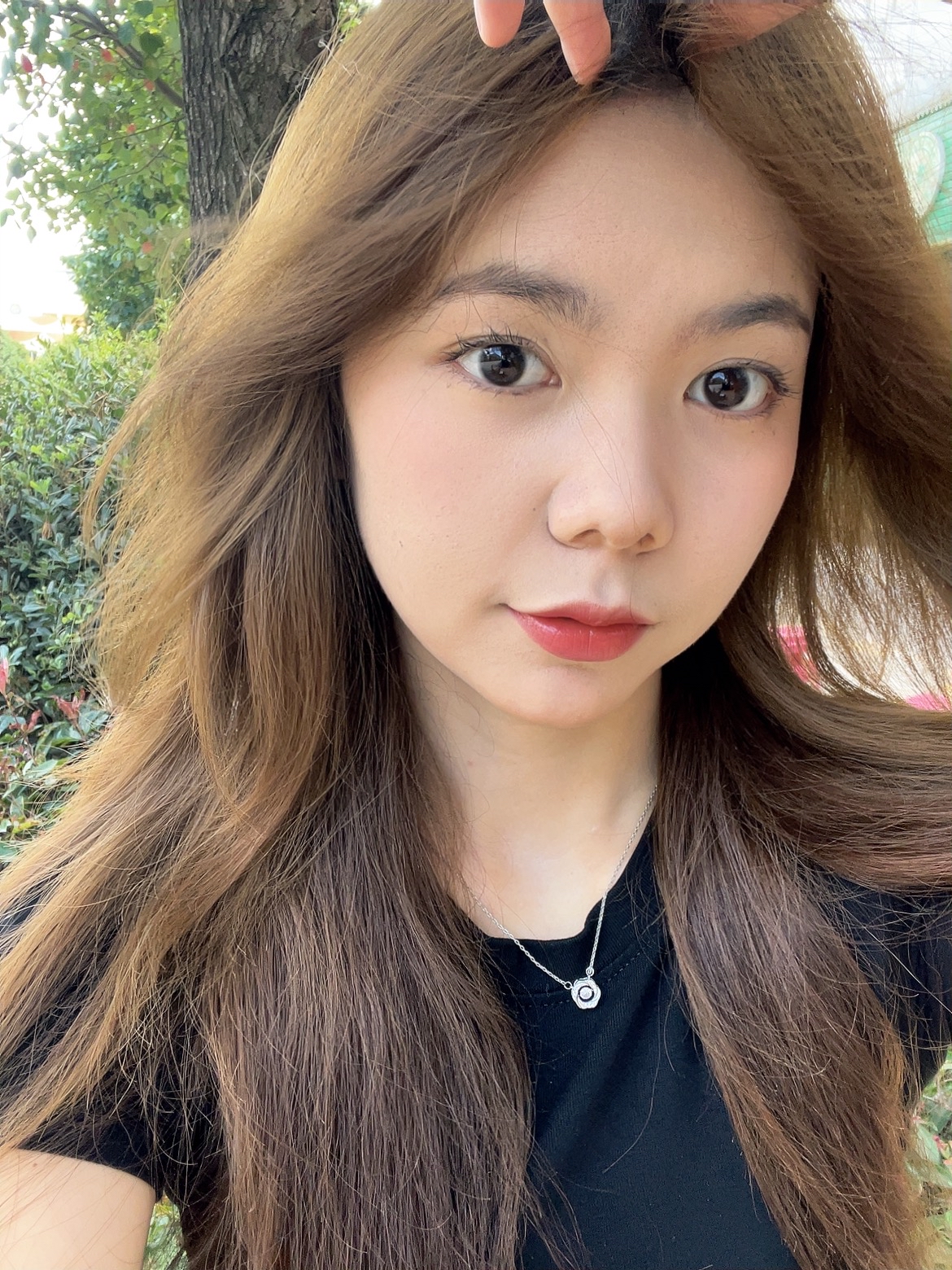 伪素颜美女的精髓在眼睛啊