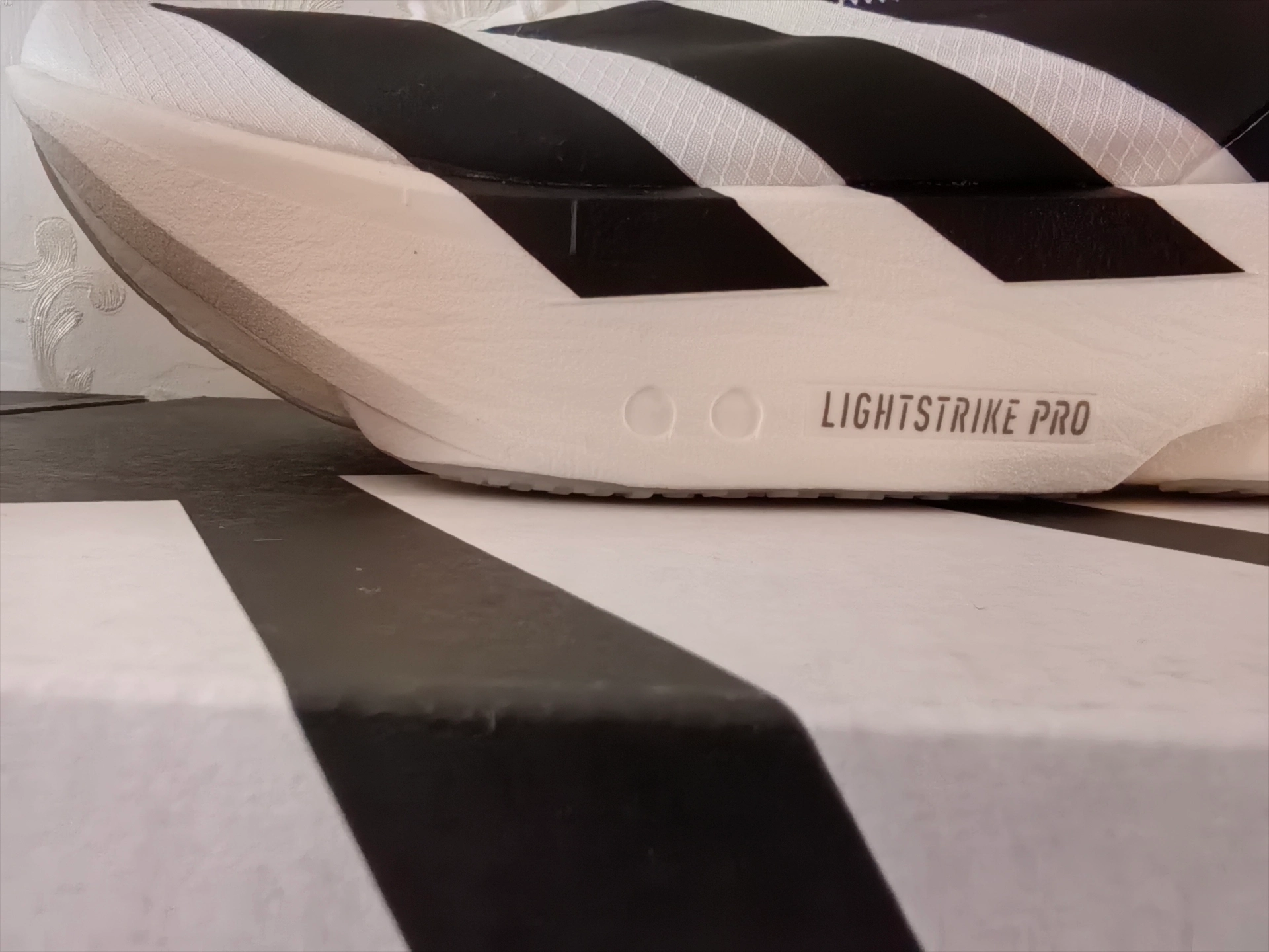 custom review-Adidas Adizero Adios Pro 4 Амортизация Износостойкий Низкий Топ Беговые кроссовки Мужские Белые