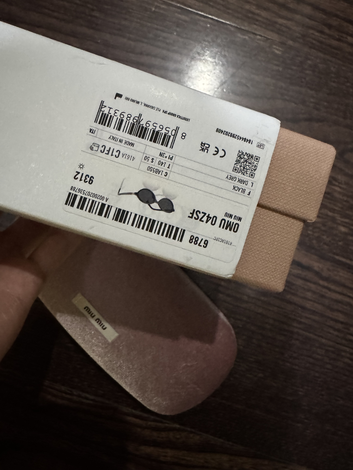 custom review-MIU MIU OVAL SUNGLASSES Унисекс Черный