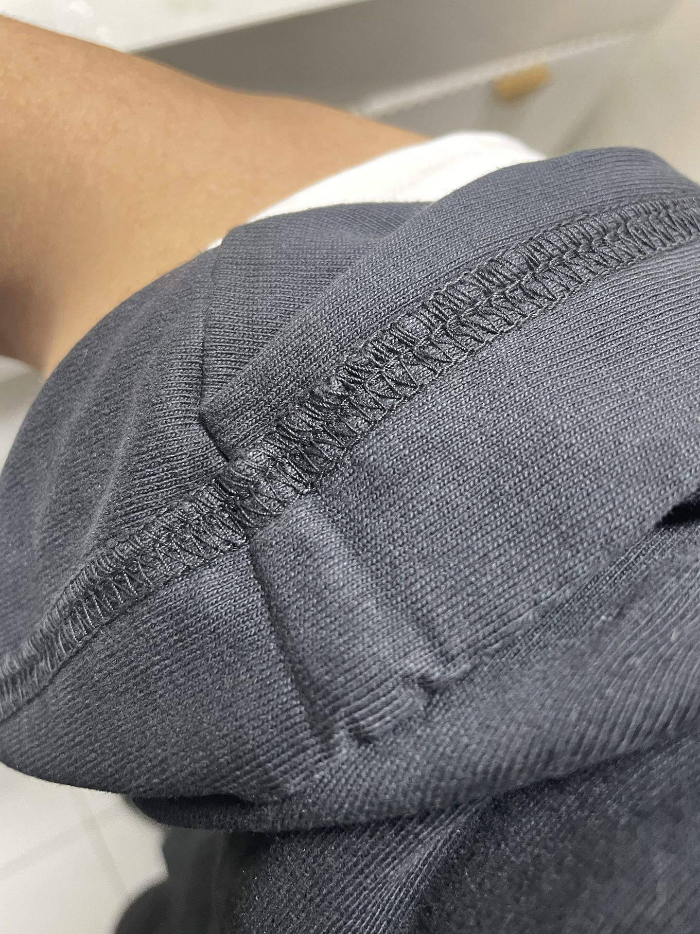 custom review-Yeezy X Gap X Balenciaga Логотип Нет Шовная Футболка Унисекс Черная