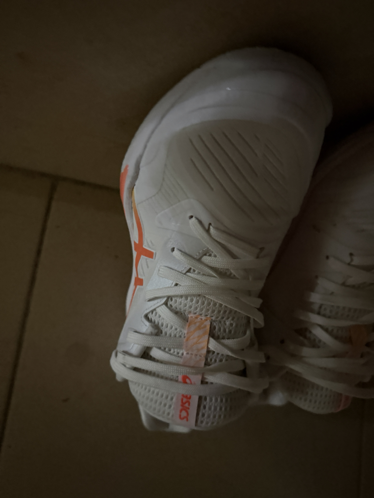 custom review-Кроссовки для волейбола Asics Sky Elite FF 3 Женские Белые Красные