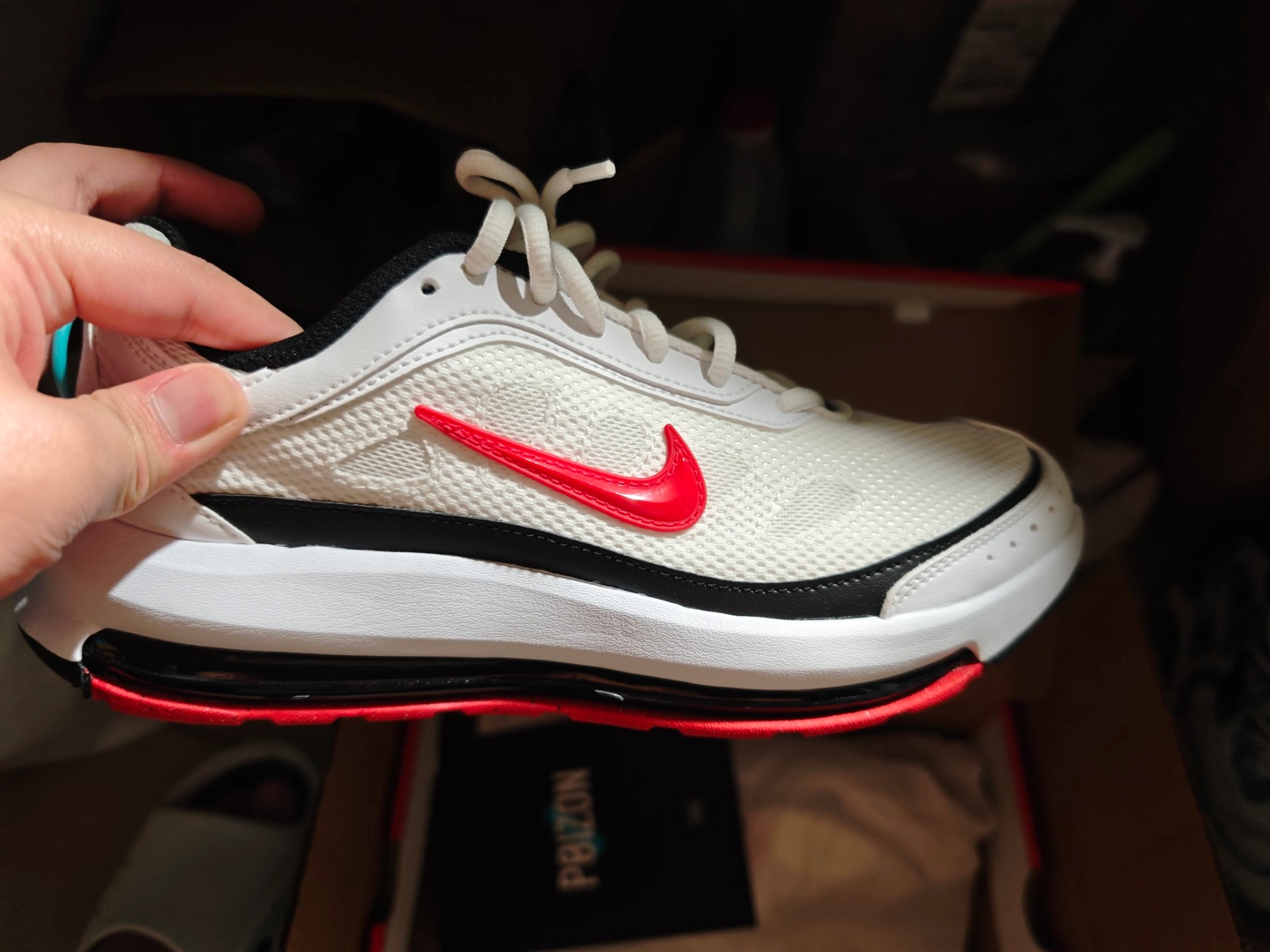 custom review-Nike Air Max AP Устойчивый к истиранию Дышащий Низкий Топ Повседневный Городской Коммутирование Беговые кроссовки Мужской Белый Красный