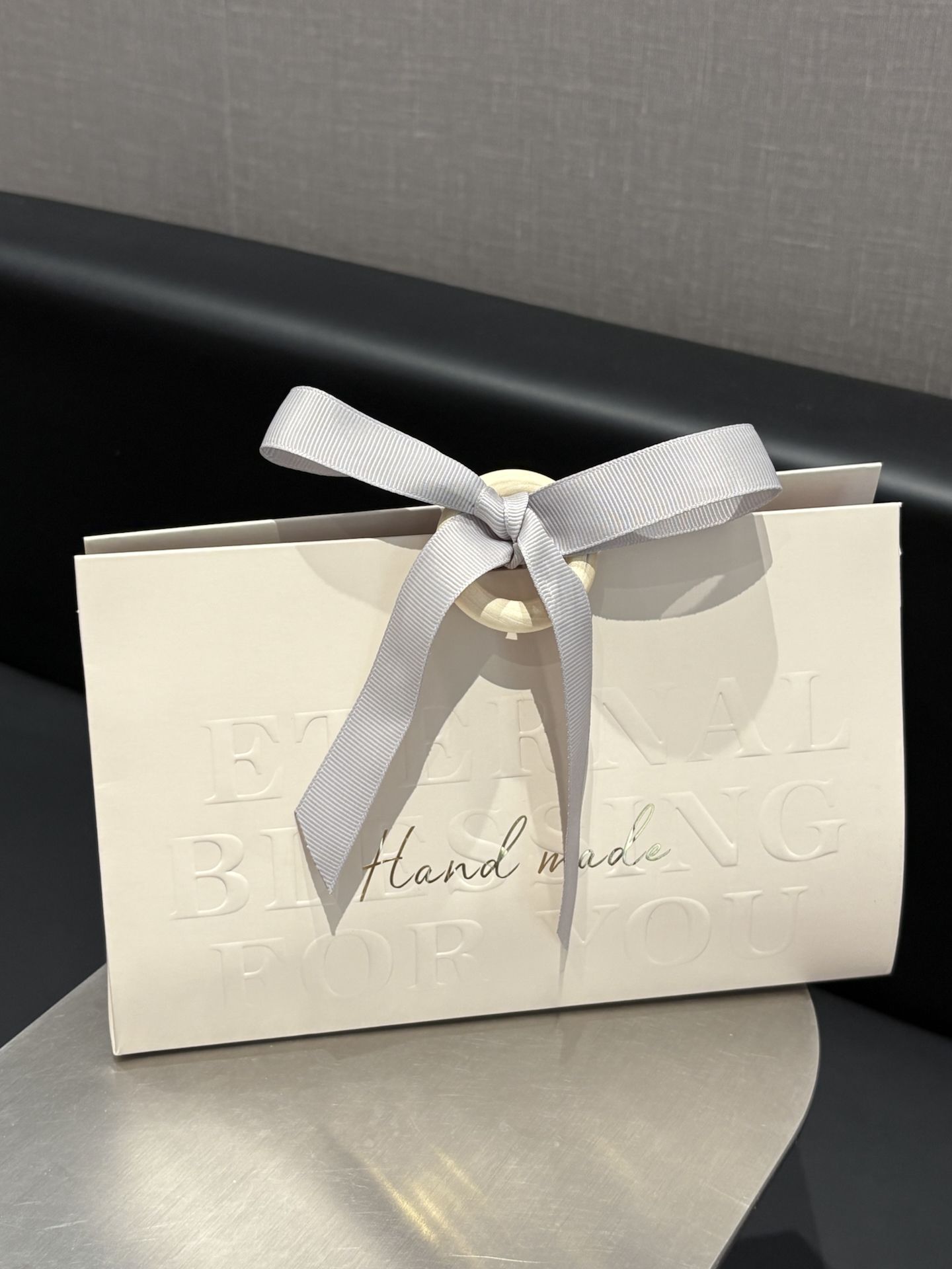 少女心爆棚!木柯诗蝴蝶结丝带礼盒