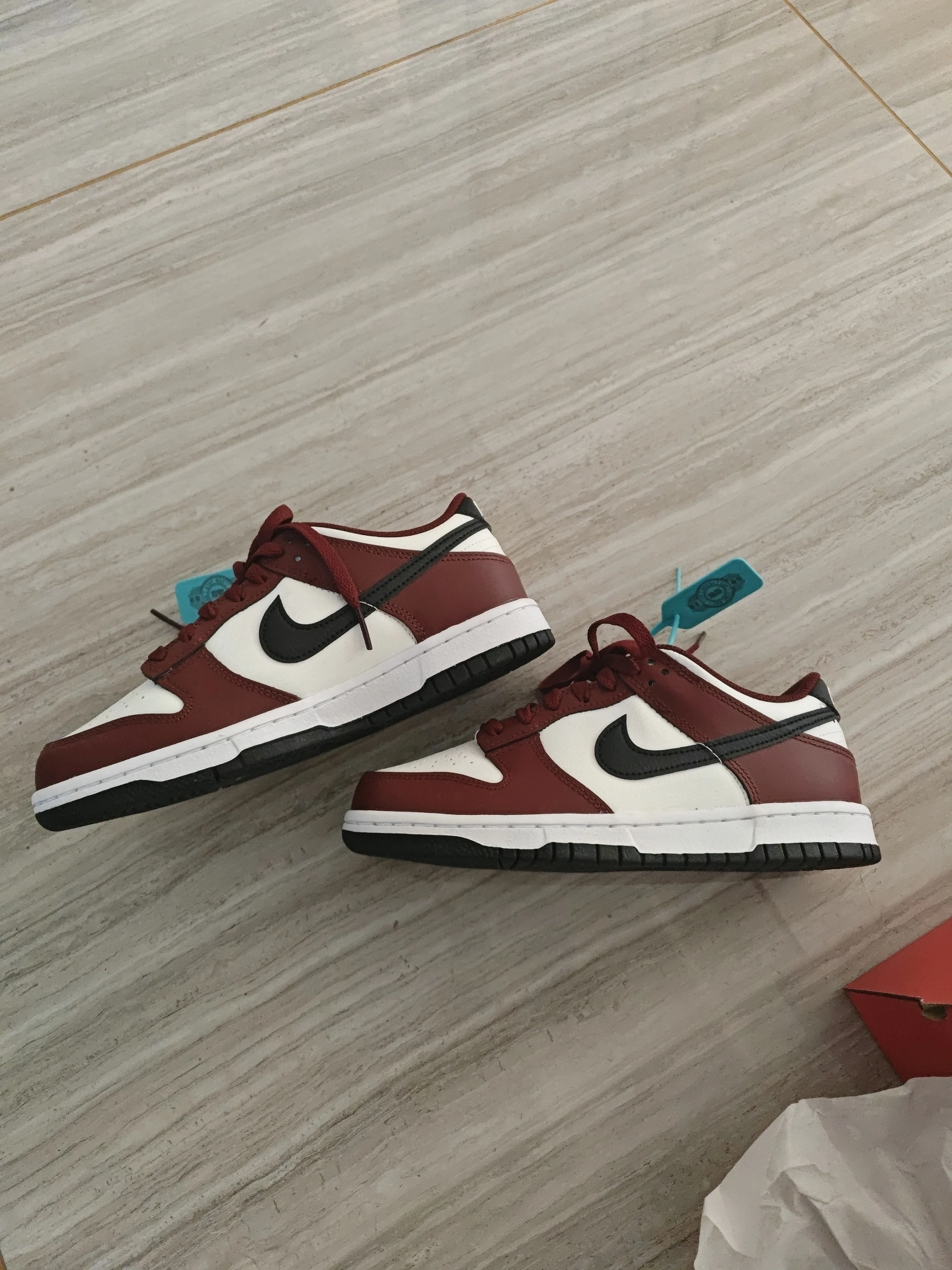 custom review-Nike Dunk Slip-Resistant Shock Absorbers Низкие Детские Скейтбординги Красный Белый Черный