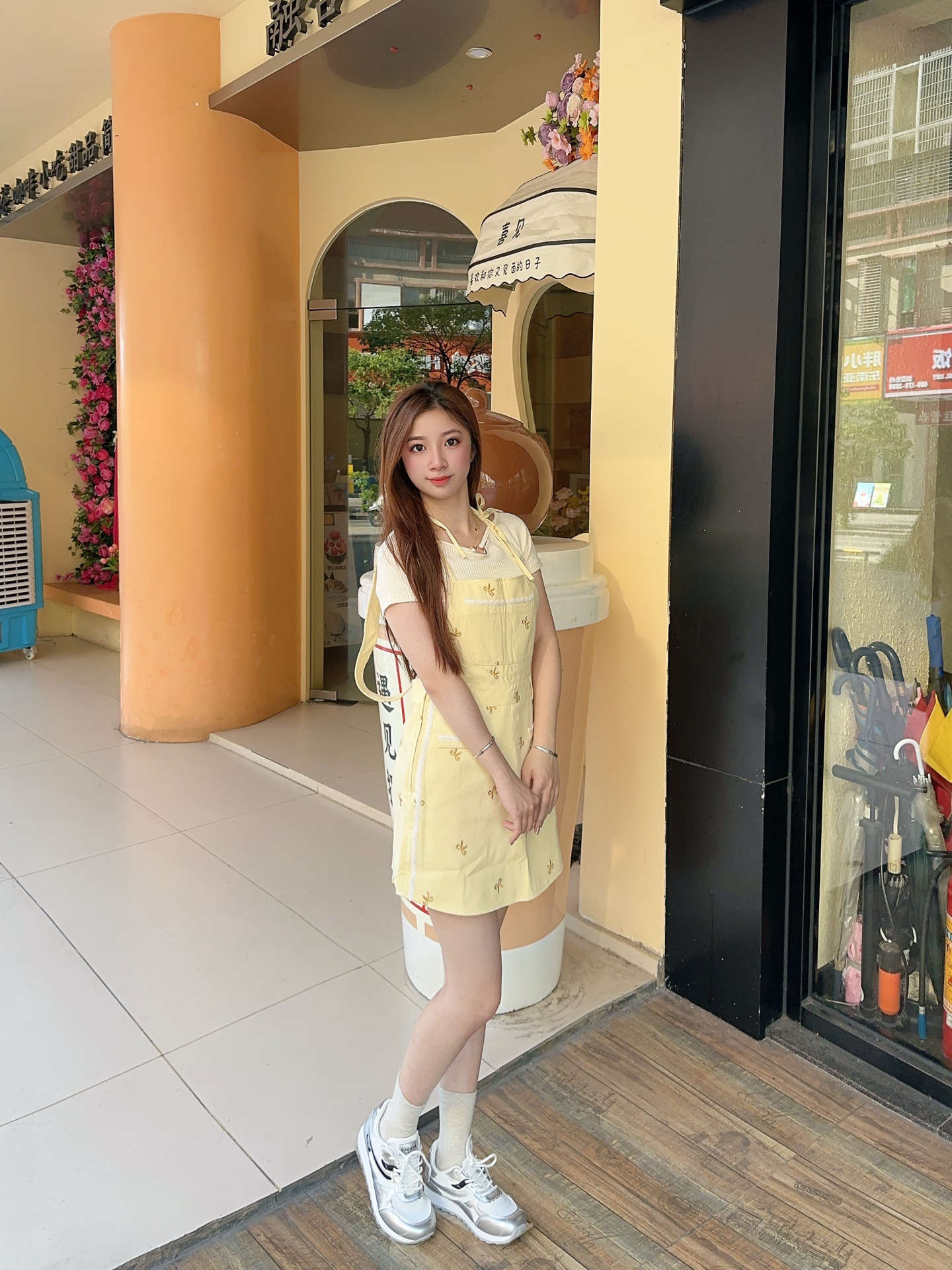 wow!尊嘟好韩系的一双银色鞋子