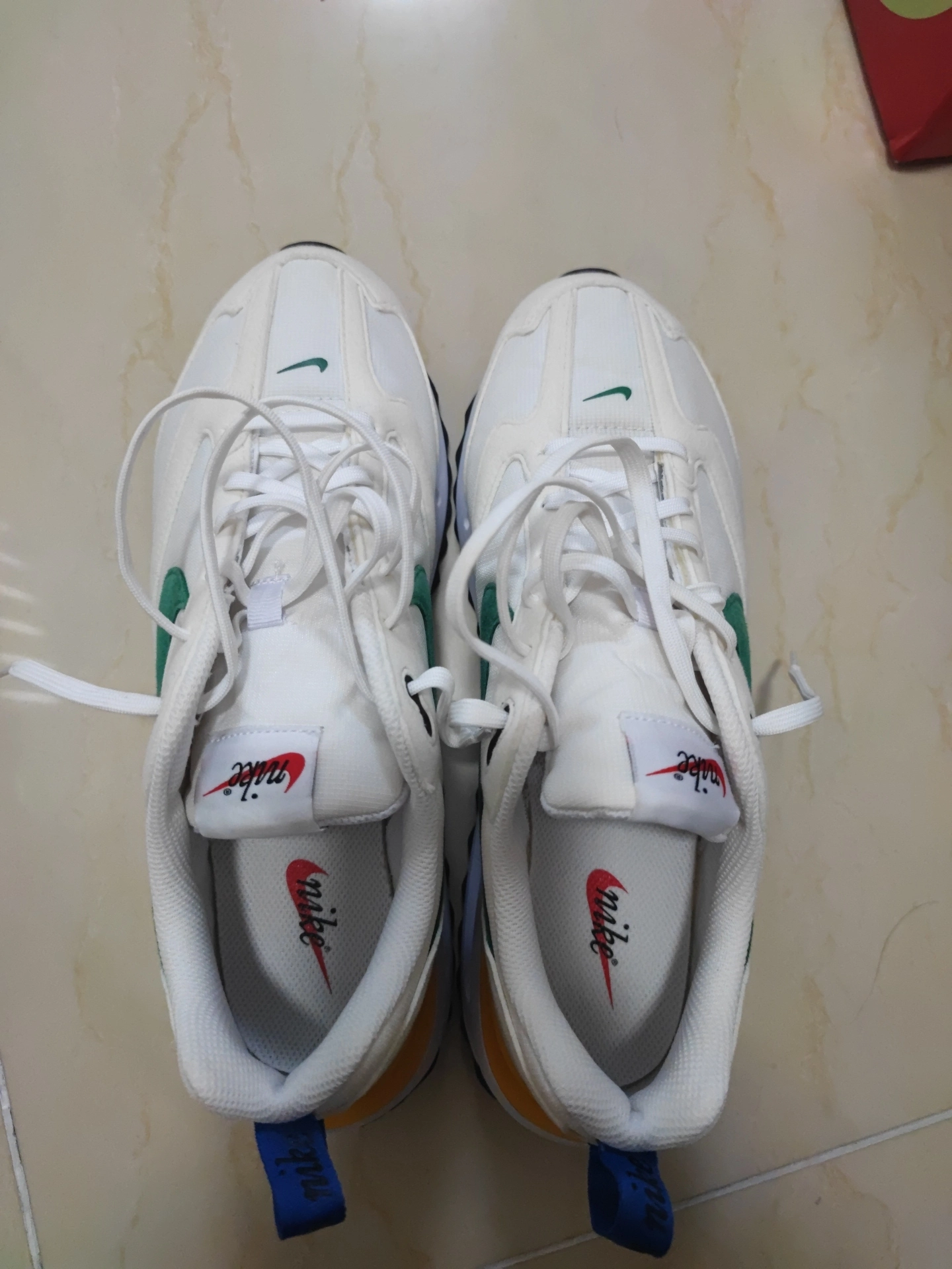custom review-Nike Air MAX Рассвет Устойчивая к истиранию Низкая повседневная обувь Мужская Белая Зеленая