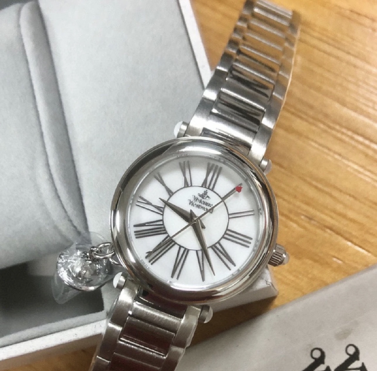 custom review-Vivienne Westwood Vivienne Westwood Мужские часы Кварцевый механизм Ремешок из нержавеющей стали