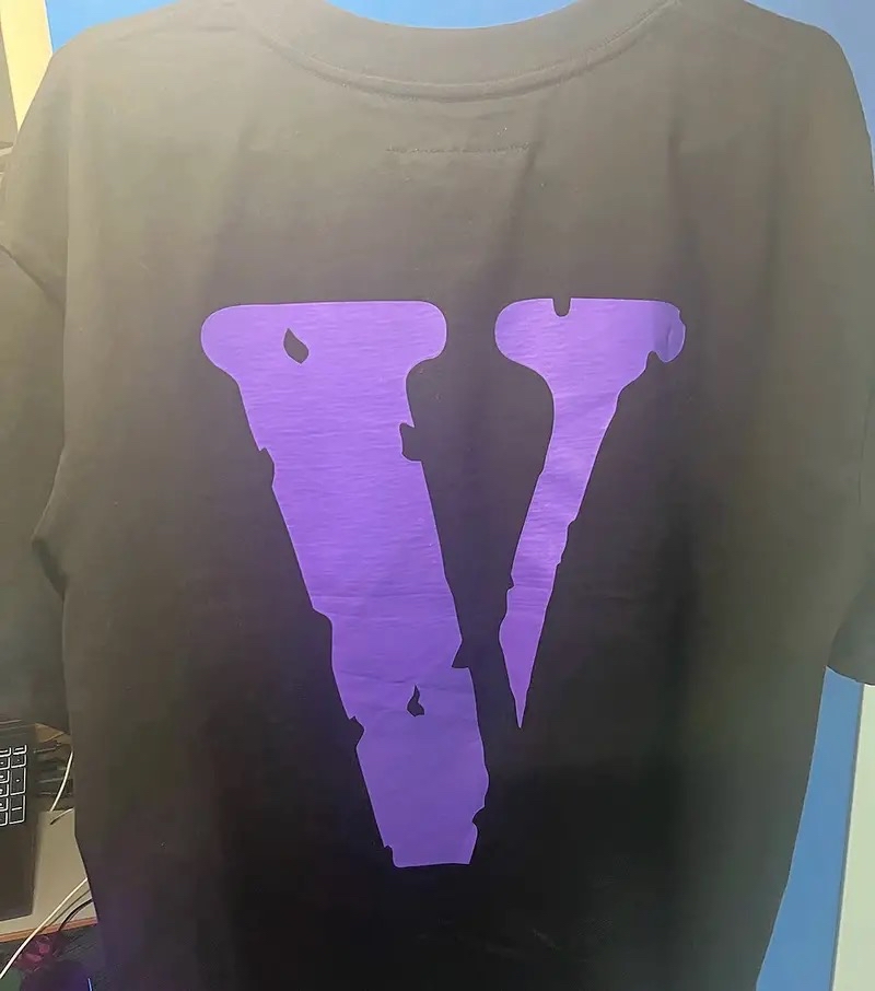 custom review-VLONE Big Logo Series Унисекс Футболки