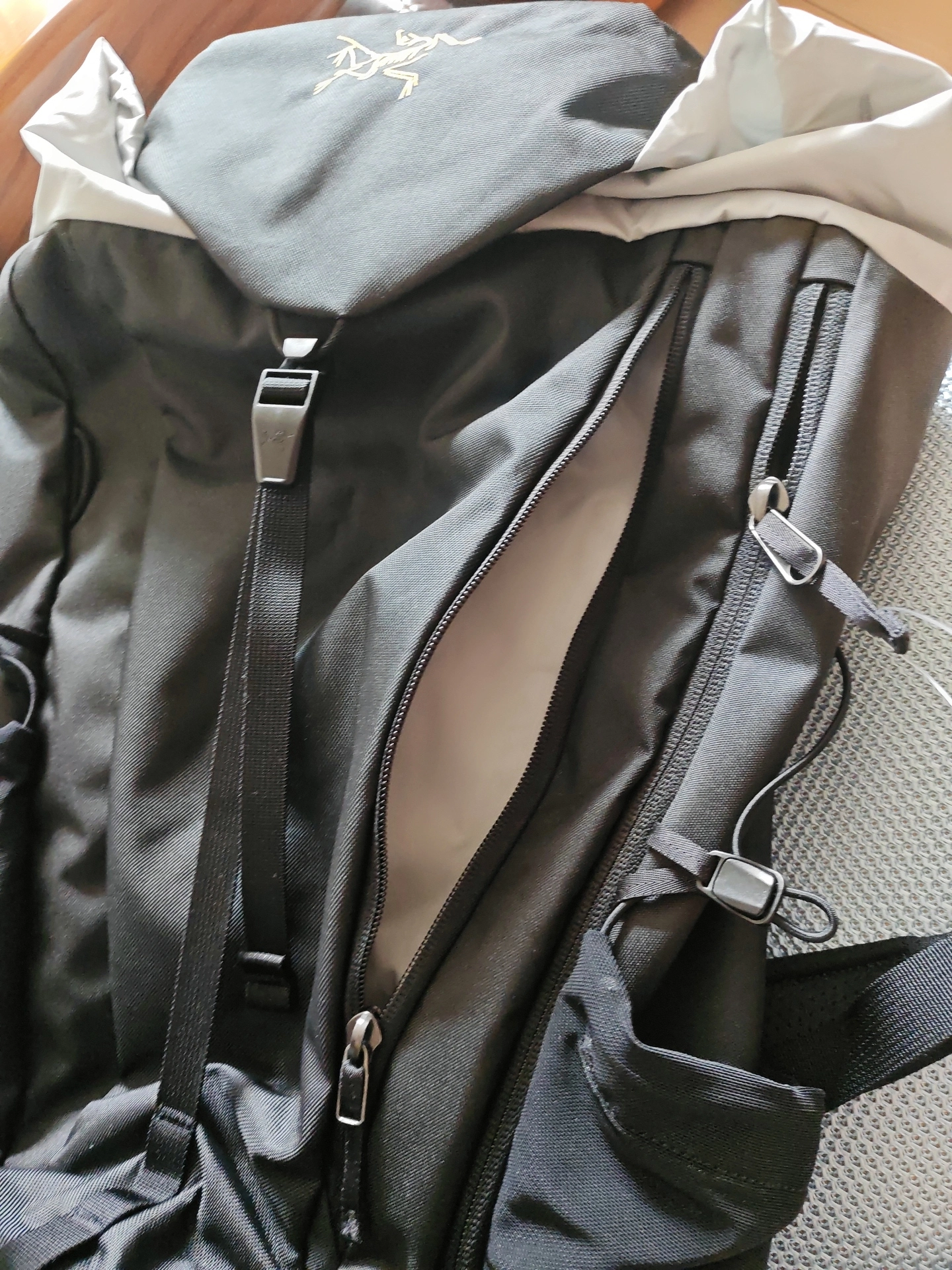 custom review-Arcteryx Mantis 20L Outdoor Рюкзак Сумка Полиэстер Черный Унисекс