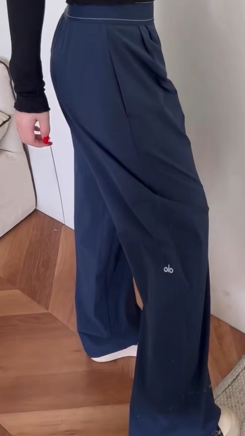 custom review-Alo Yoga Suit Up Костюм Брюки Женские