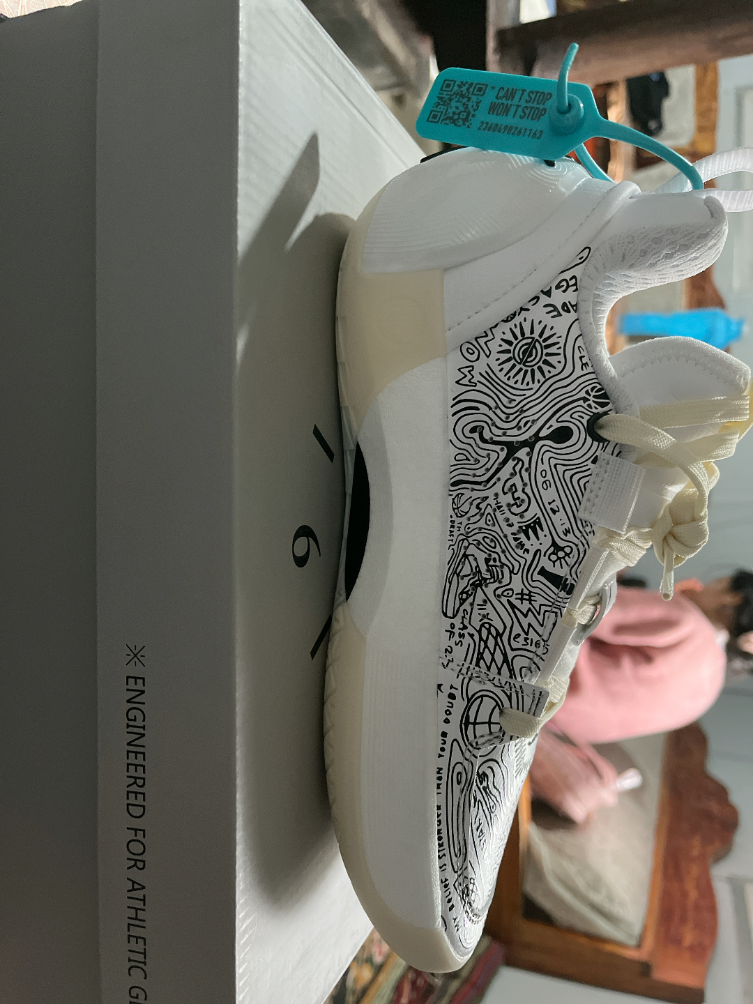 custom review-LINING All City 12 Encore Баскетбольные кроссовки Низкий верх Белый Черный Мужской