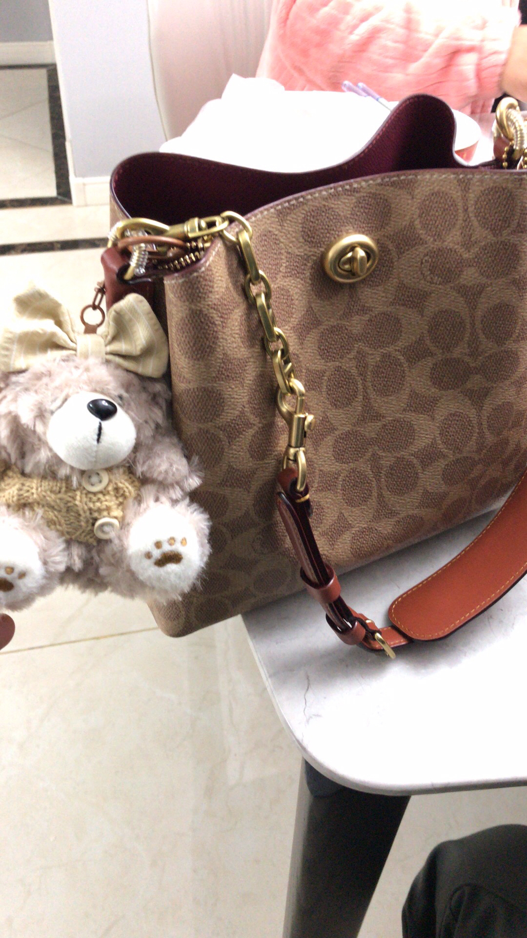 custom review-COACH Willow Кожа Плечевая Сумка Женская Красно-Коричневая и Коричневая с Монограммой